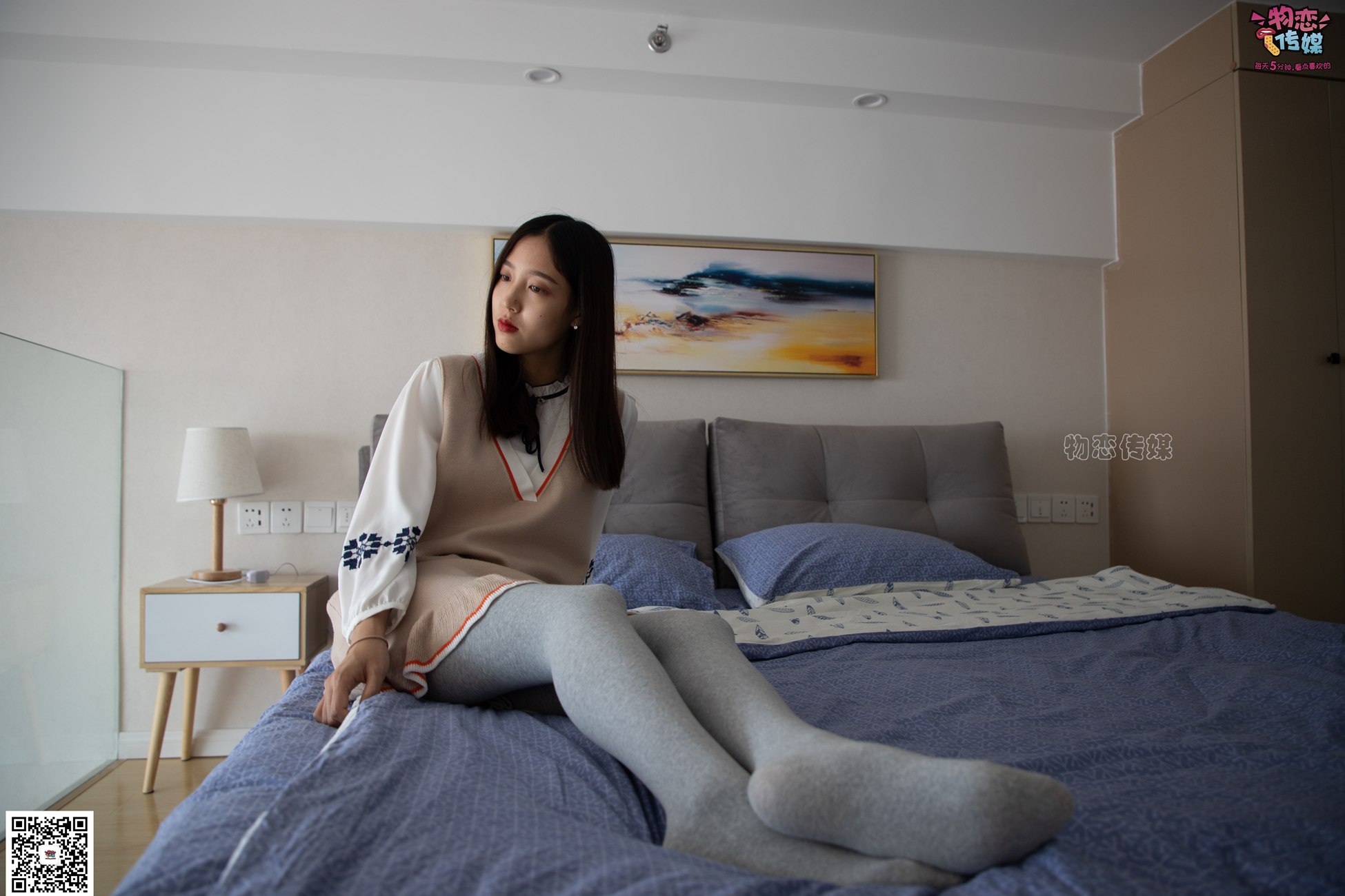 图片[144]-勿恋传媒 No.066 清纯小解解的灰色长筒棉袜 只想这样看着你 [148P] – 速更版-美库