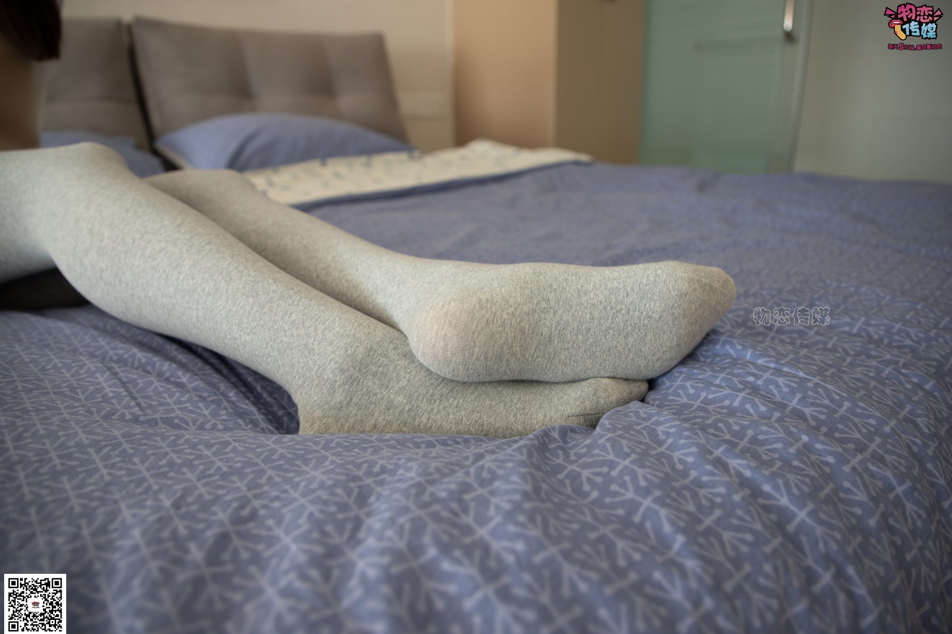 图片[146]-勿恋传媒 No.066 清纯小解解的灰色长筒棉袜 只想这样看着你 [148P] – 速更版-美库