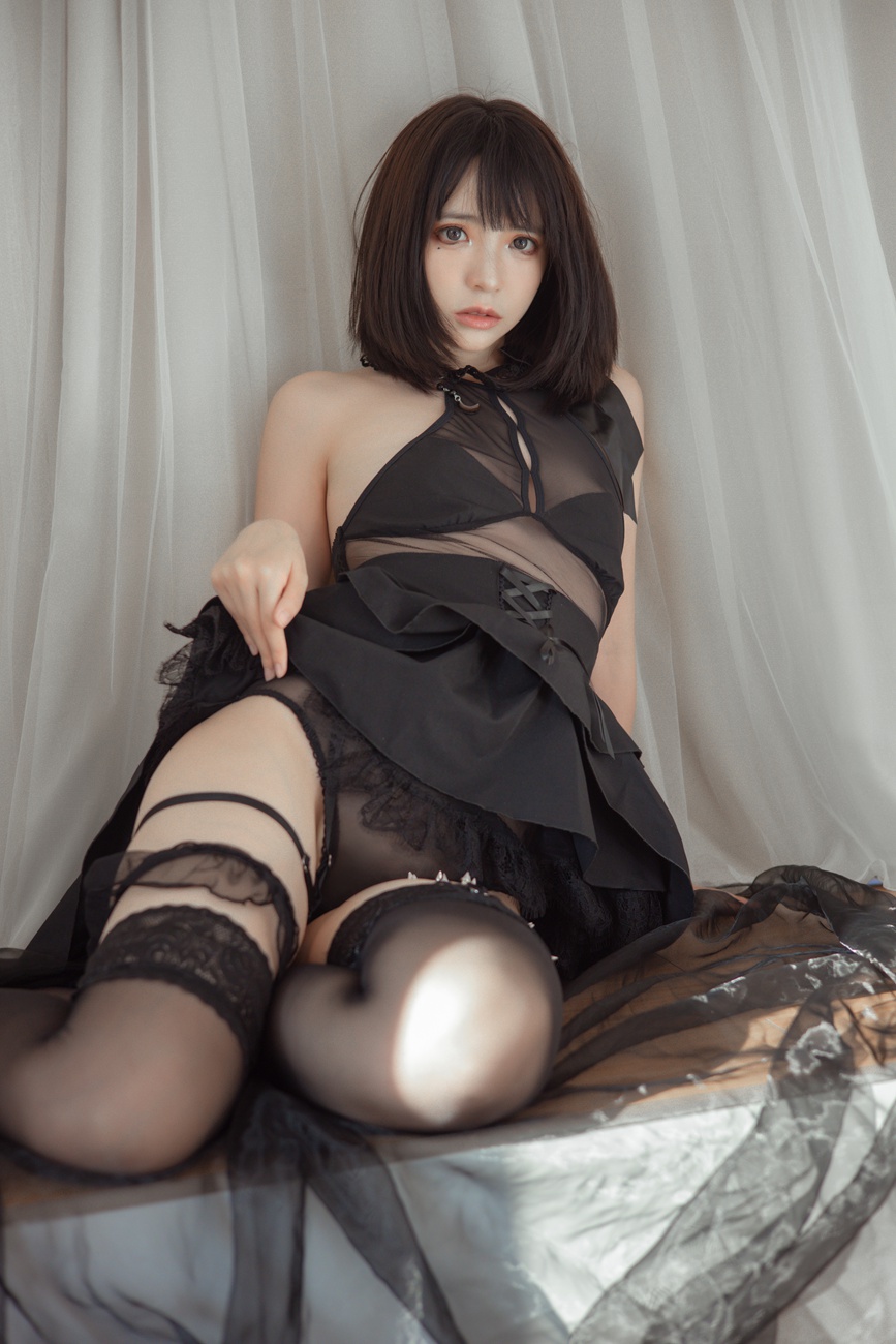 图片[24]-疯猫ss – 民宿黑裙 [40P] – 速更版-美库