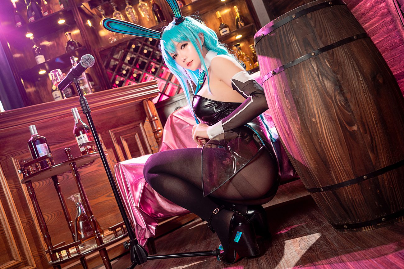 图片[19]-Coser小姐姐 星之迟迟 – 纯白と漆黑《树城》[25P] – 速更版-美库