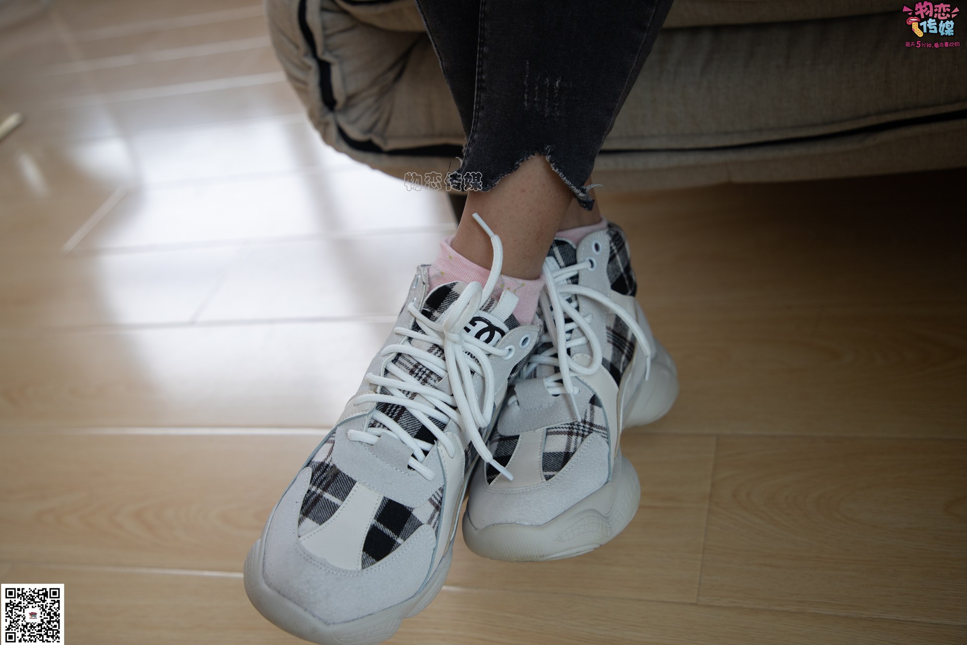 图片[104]-勿恋传媒 No.069 小兔子乖乖，你来猜猜  [139P] – 速更版-美库