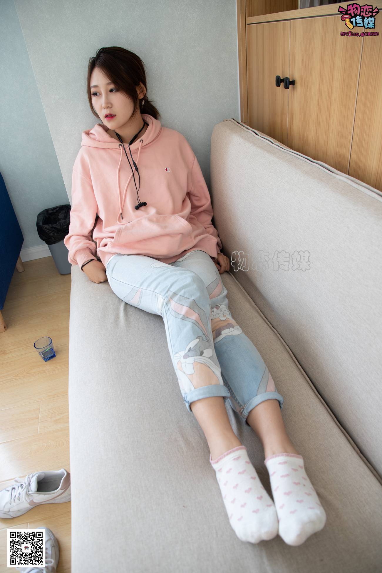 图片[38]-物恋传媒 No.071 可爱小姐姐搭配白色nike板鞋 [171P] – 速更版-美库