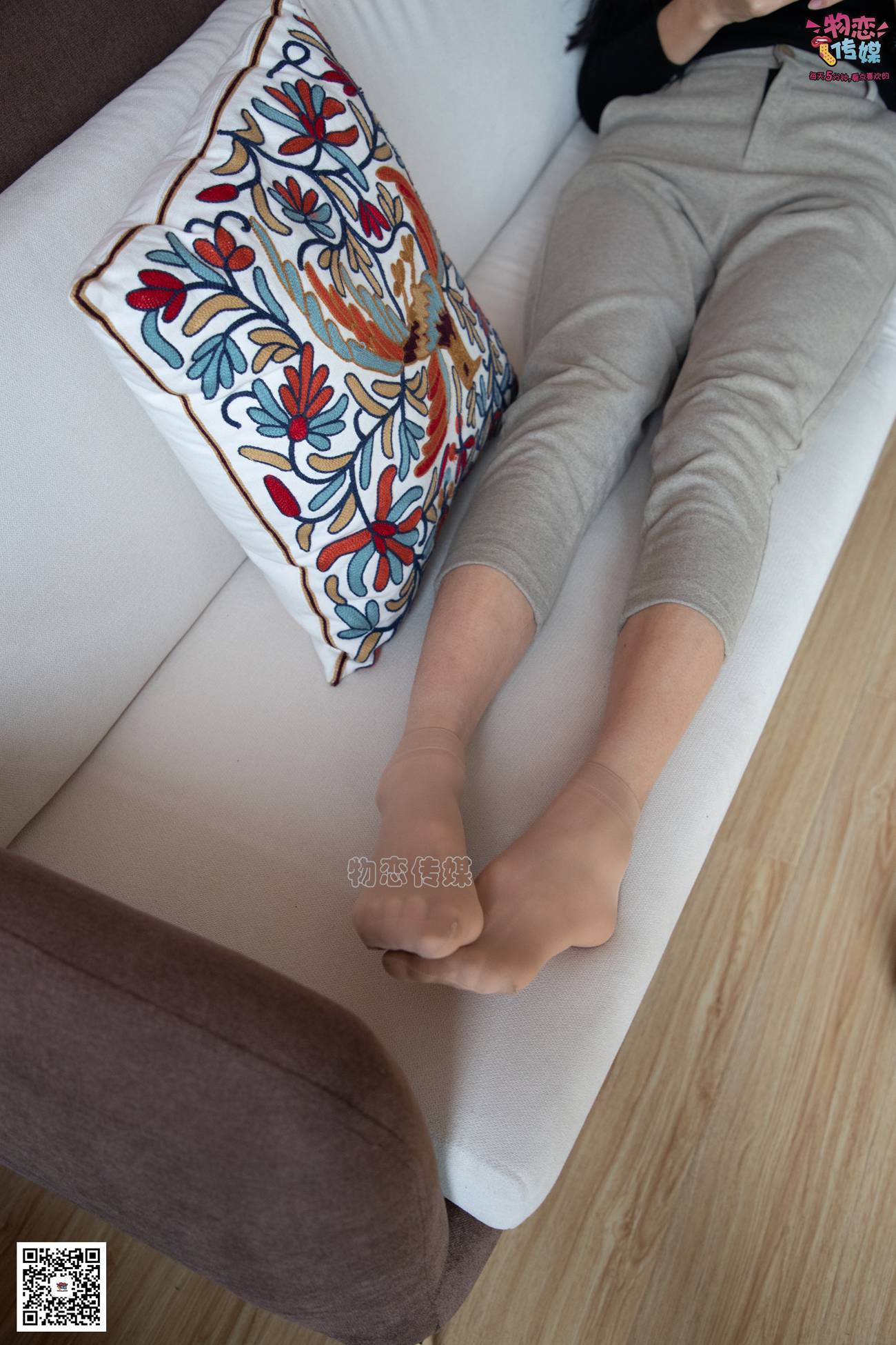 图片[71]-勿恋传媒 No.070 肉丝长发镁钕 执剑舞一曲 温柔与谁共 [160P] – 速更版-美库