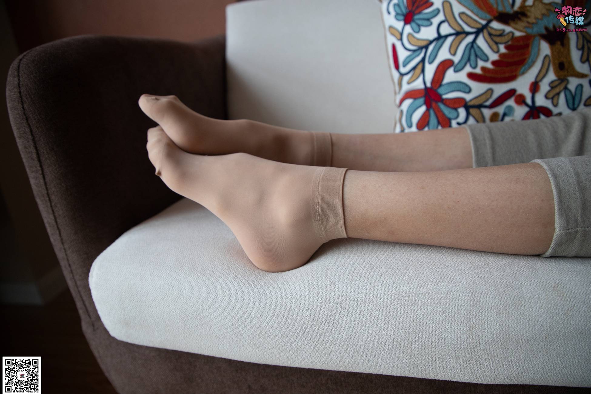 图片[72]-勿恋传媒 No.070 肉丝长发镁钕 执剑舞一曲 温柔与谁共 [160P] – 速更版-美库