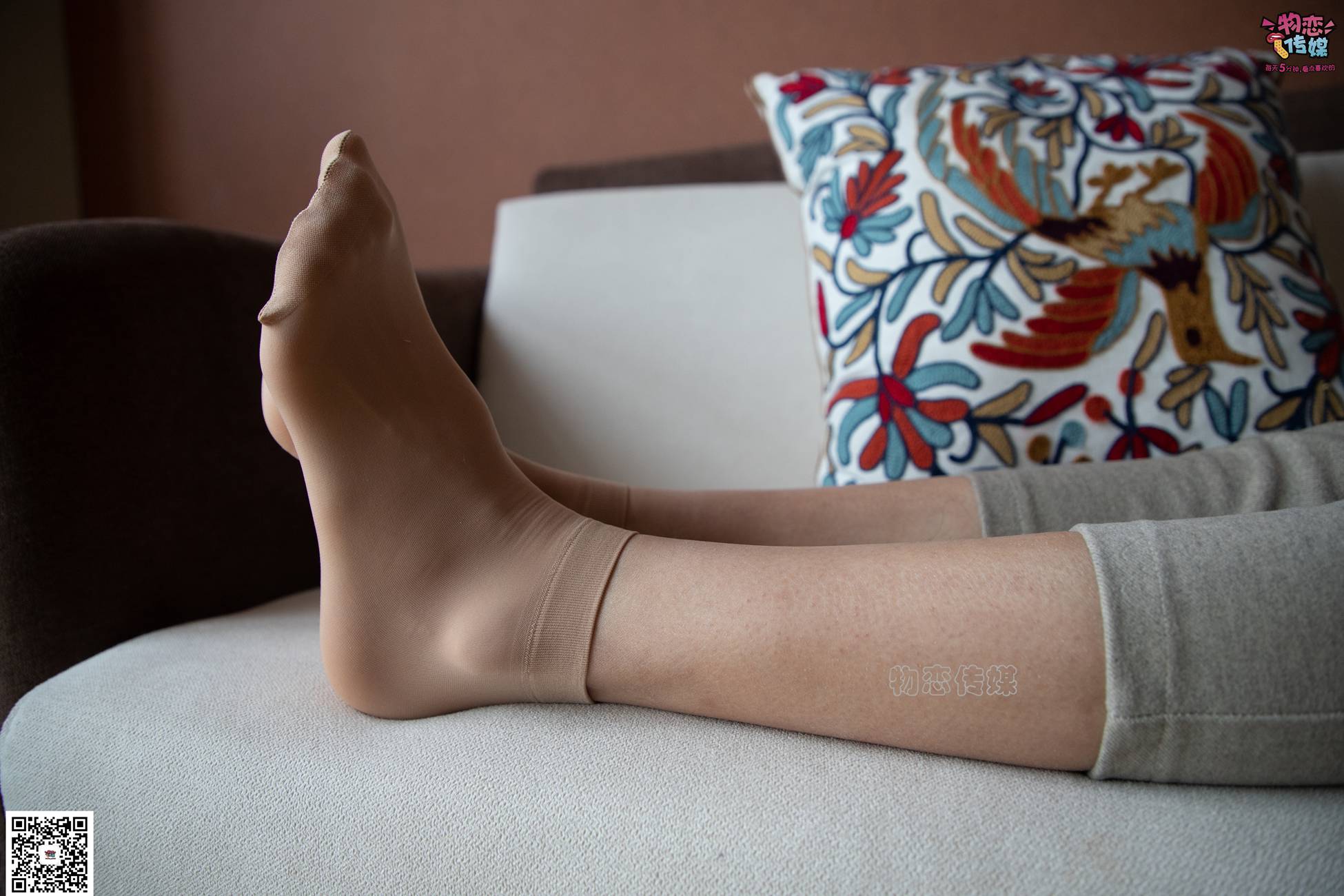 图片[75]-勿恋传媒 No.070 肉丝长发镁钕 执剑舞一曲 温柔与谁共 [160P] – 速更版-美库