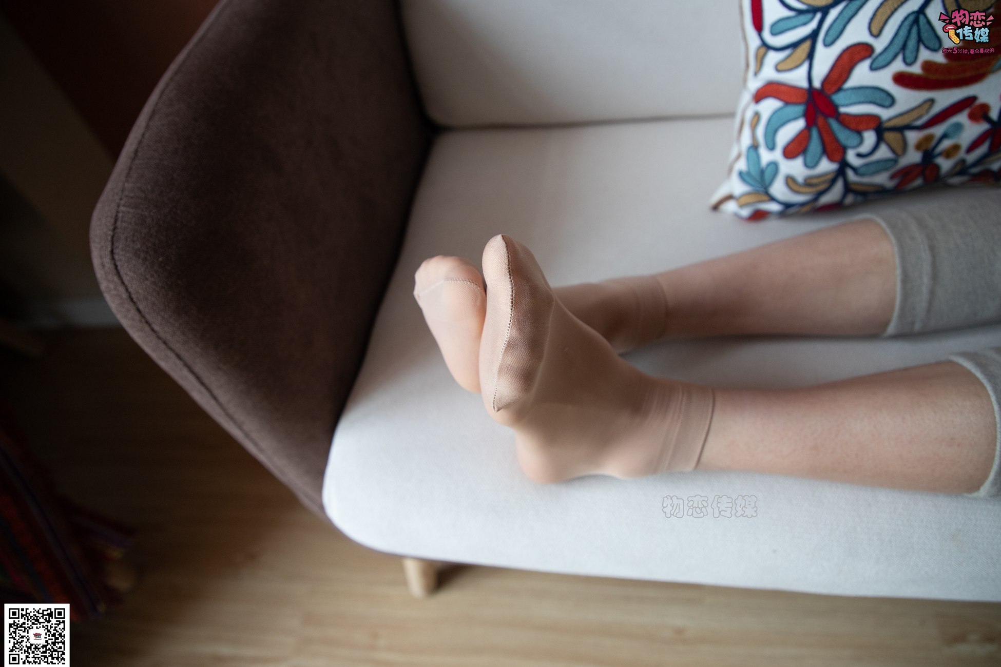 图片[76]-勿恋传媒 No.070 肉丝长发镁钕 执剑舞一曲 温柔与谁共 [160P] – 速更版-美库