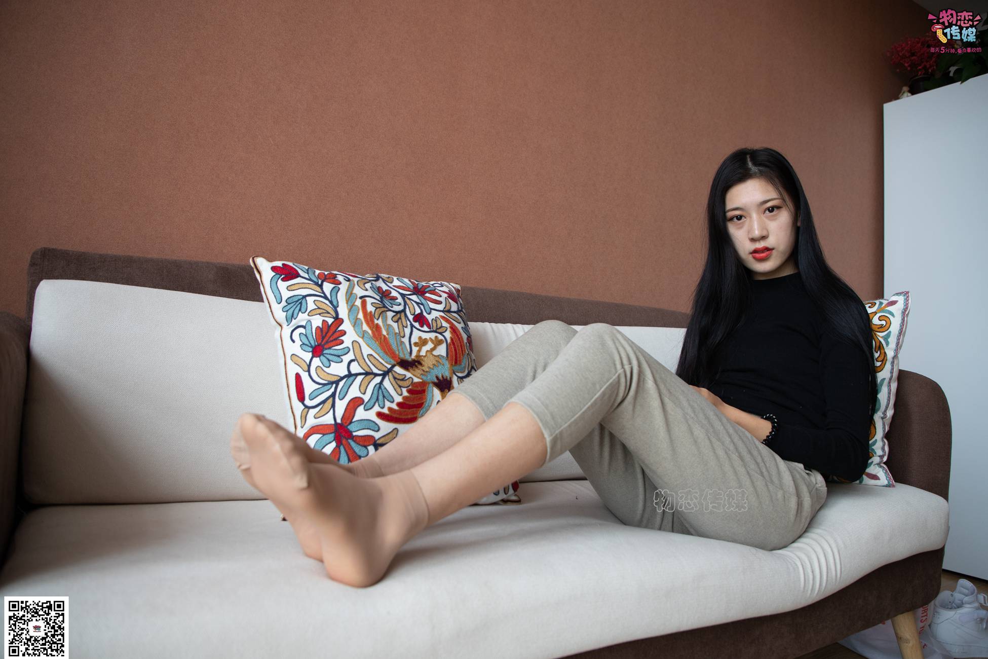 图片[85]-勿恋传媒 No.070 肉丝长发镁钕 执剑舞一曲 温柔与谁共 [160P] – 速更版-美库