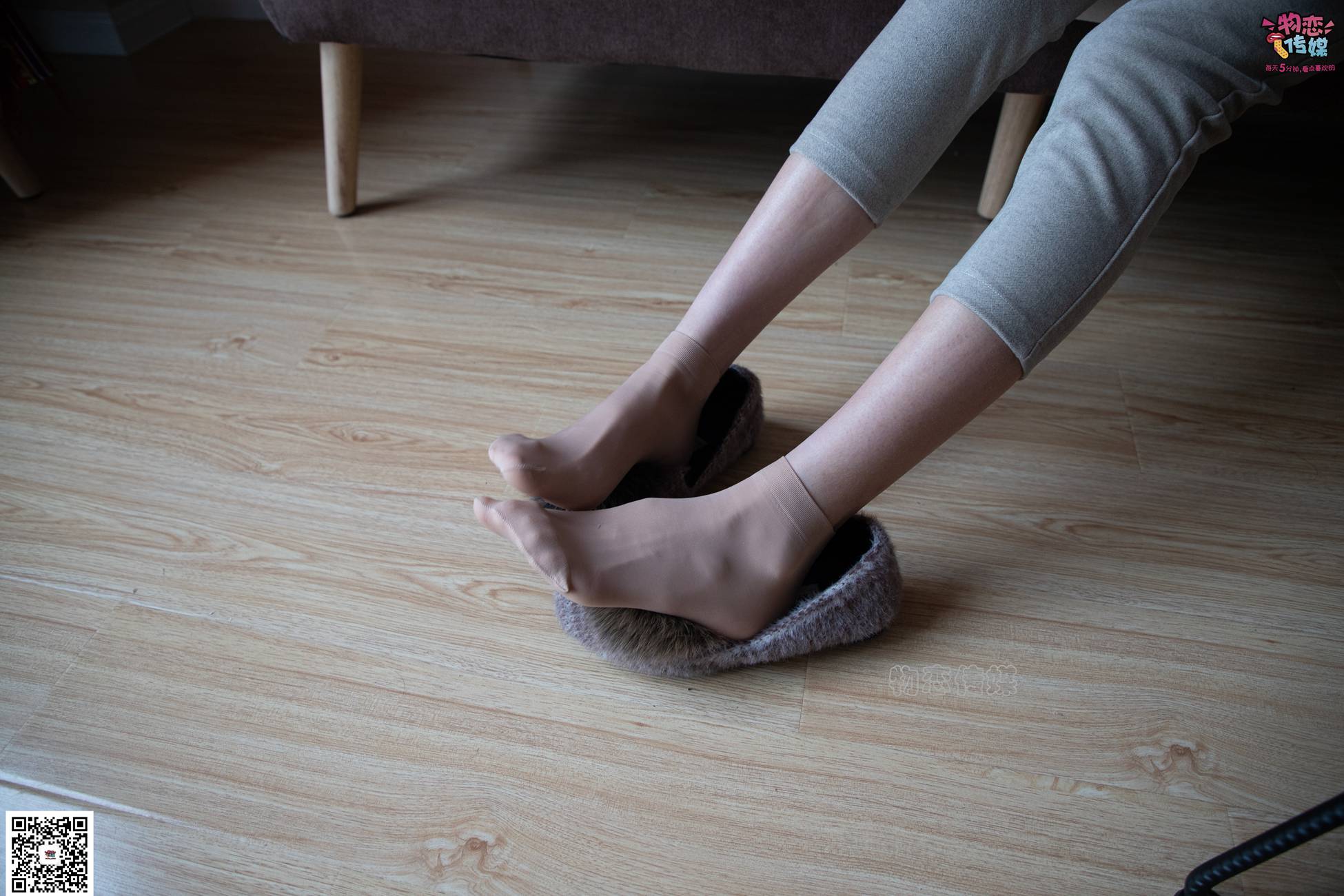 图片[96]-勿恋传媒 No.070 肉丝长发镁钕 执剑舞一曲 温柔与谁共 [160P] – 速更版-美库