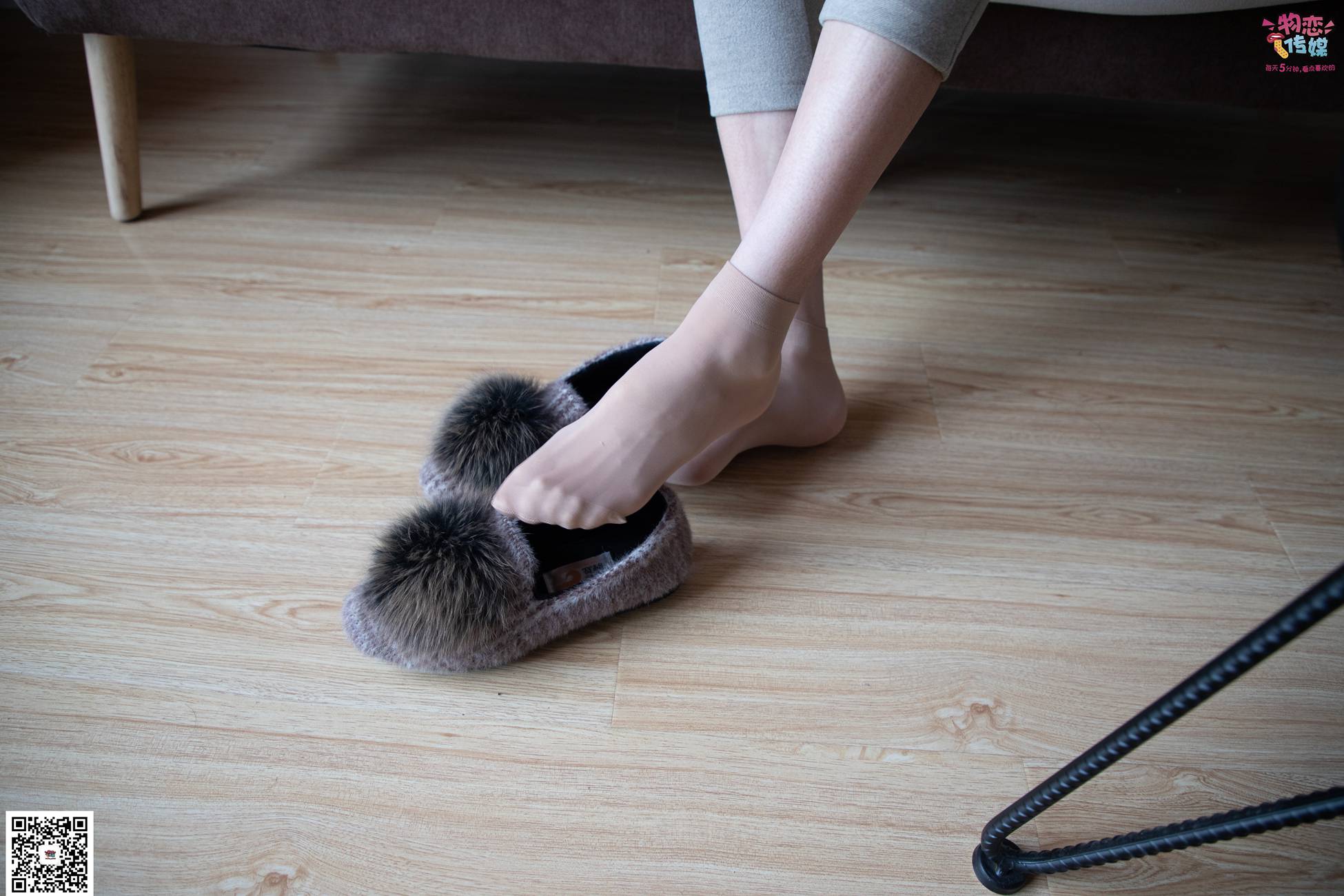 图片[97]-勿恋传媒 No.070 肉丝长发镁钕 执剑舞一曲 温柔与谁共 [160P] – 速更版-美库