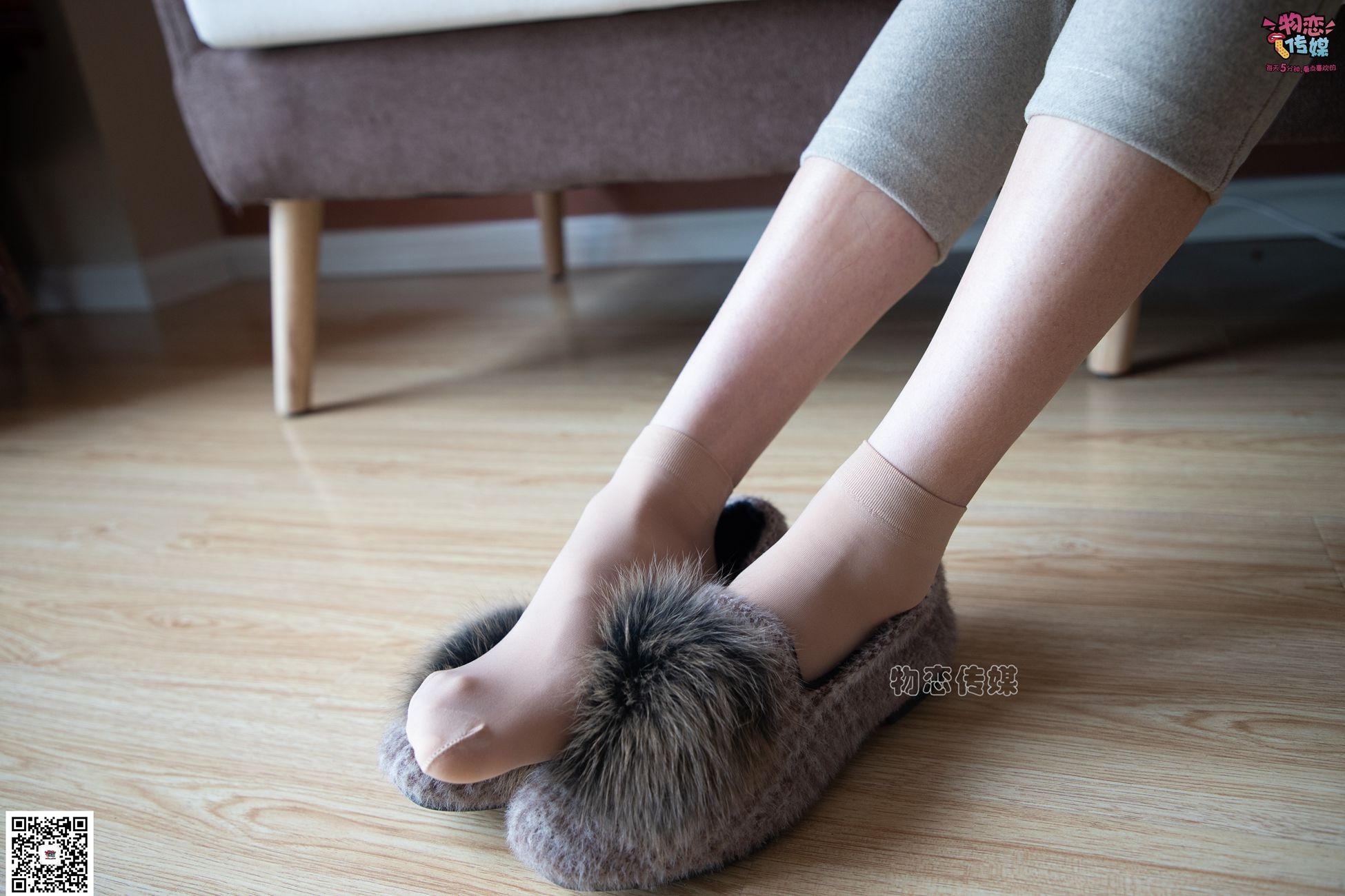 图片[100]-勿恋传媒 No.070 肉丝长发镁钕 执剑舞一曲 温柔与谁共 [160P] – 速更版-美库