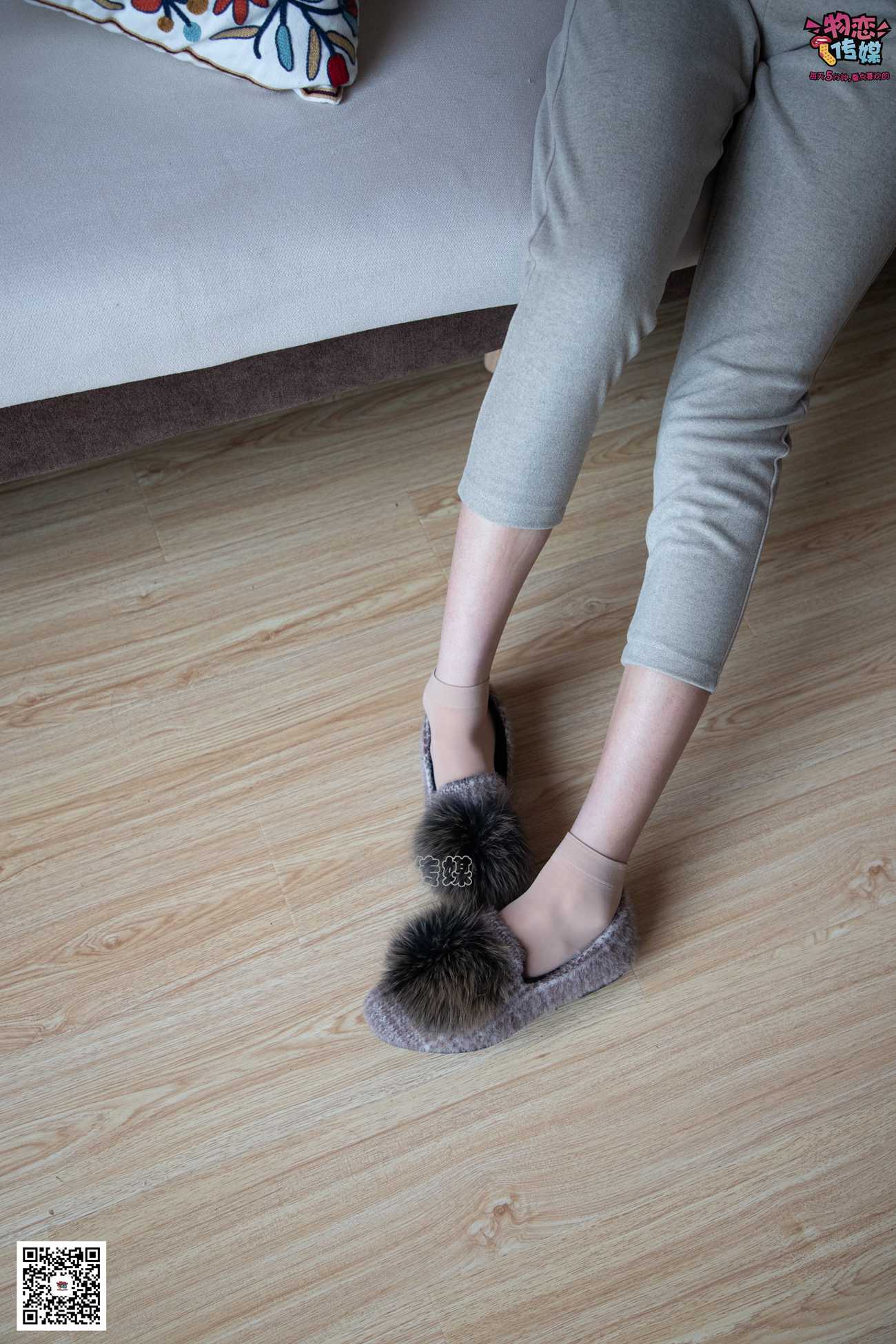 图片[109]-勿恋传媒 No.070 肉丝长发镁钕 执剑舞一曲 温柔与谁共 [160P] – 速更版-美库