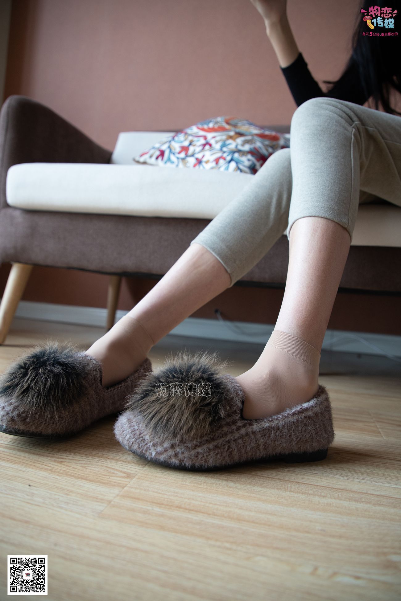 图片[112]-勿恋传媒 No.070 肉丝长发镁钕 执剑舞一曲 温柔与谁共 [160P] – 速更版-美库