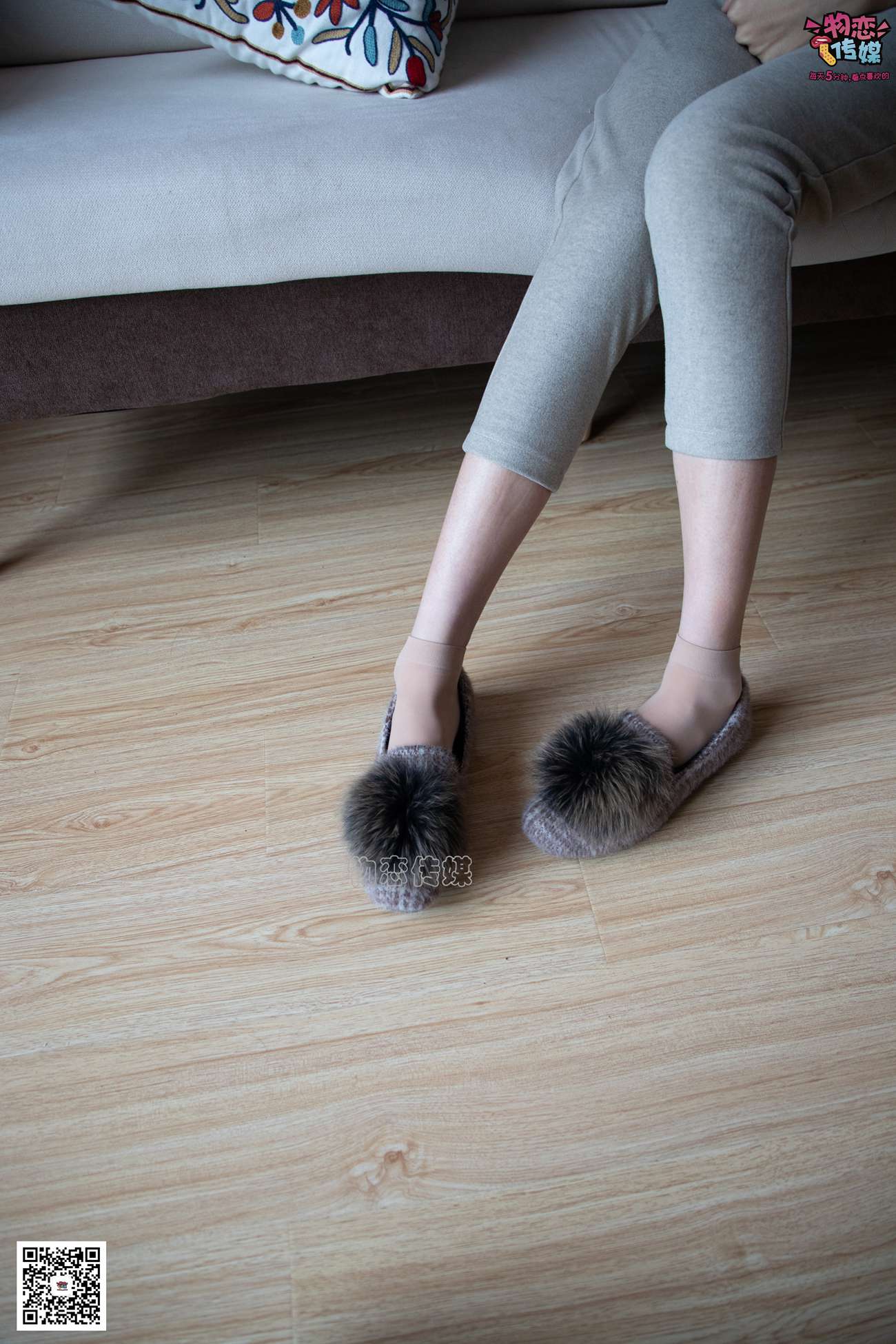 图片[114]-勿恋传媒 No.070 肉丝长发镁钕 执剑舞一曲 温柔与谁共 [160P] – 速更版-美库