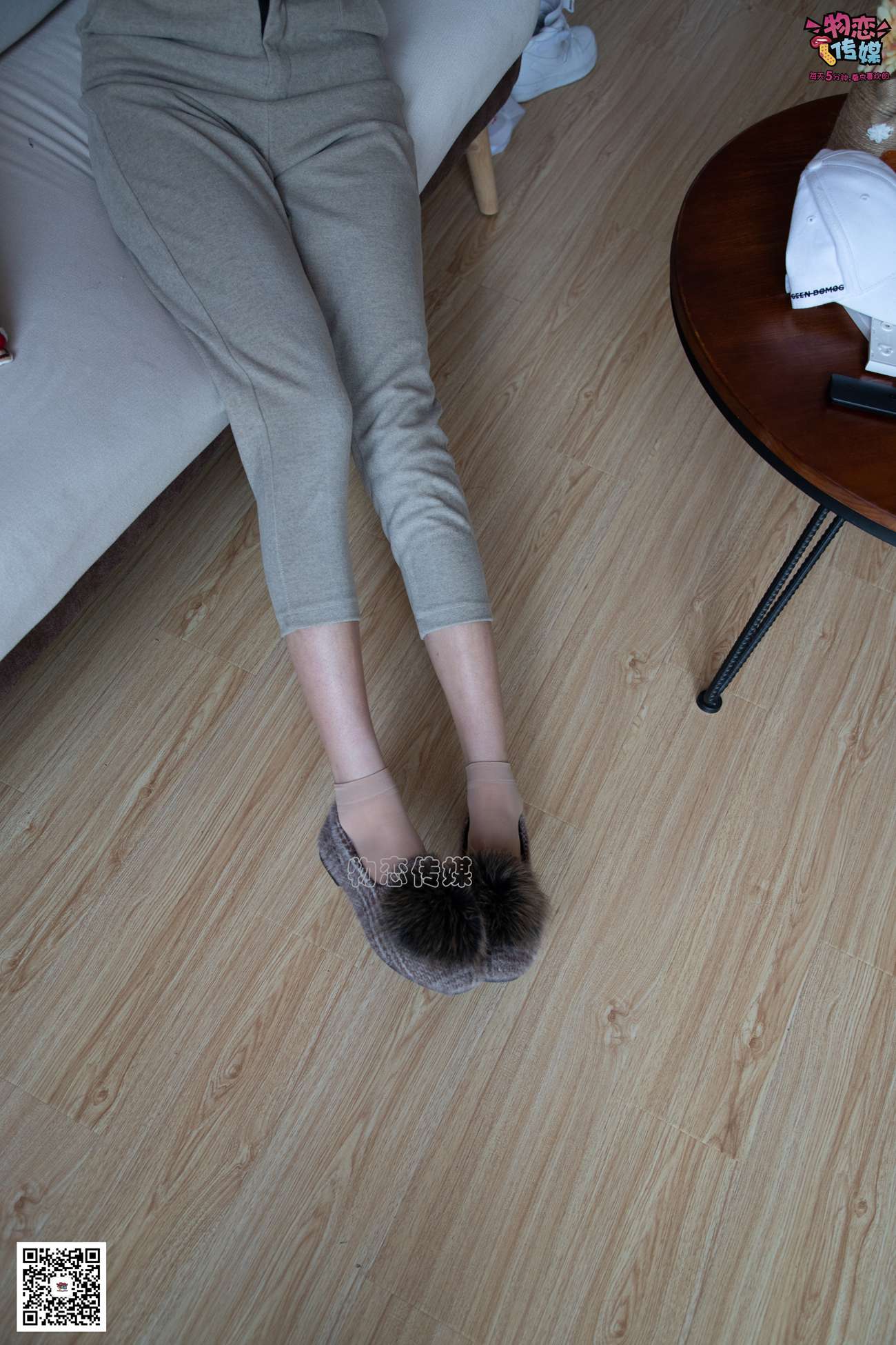 图片[125]-勿恋传媒 No.070 肉丝长发镁钕 执剑舞一曲 温柔与谁共 [160P] – 速更版-美库