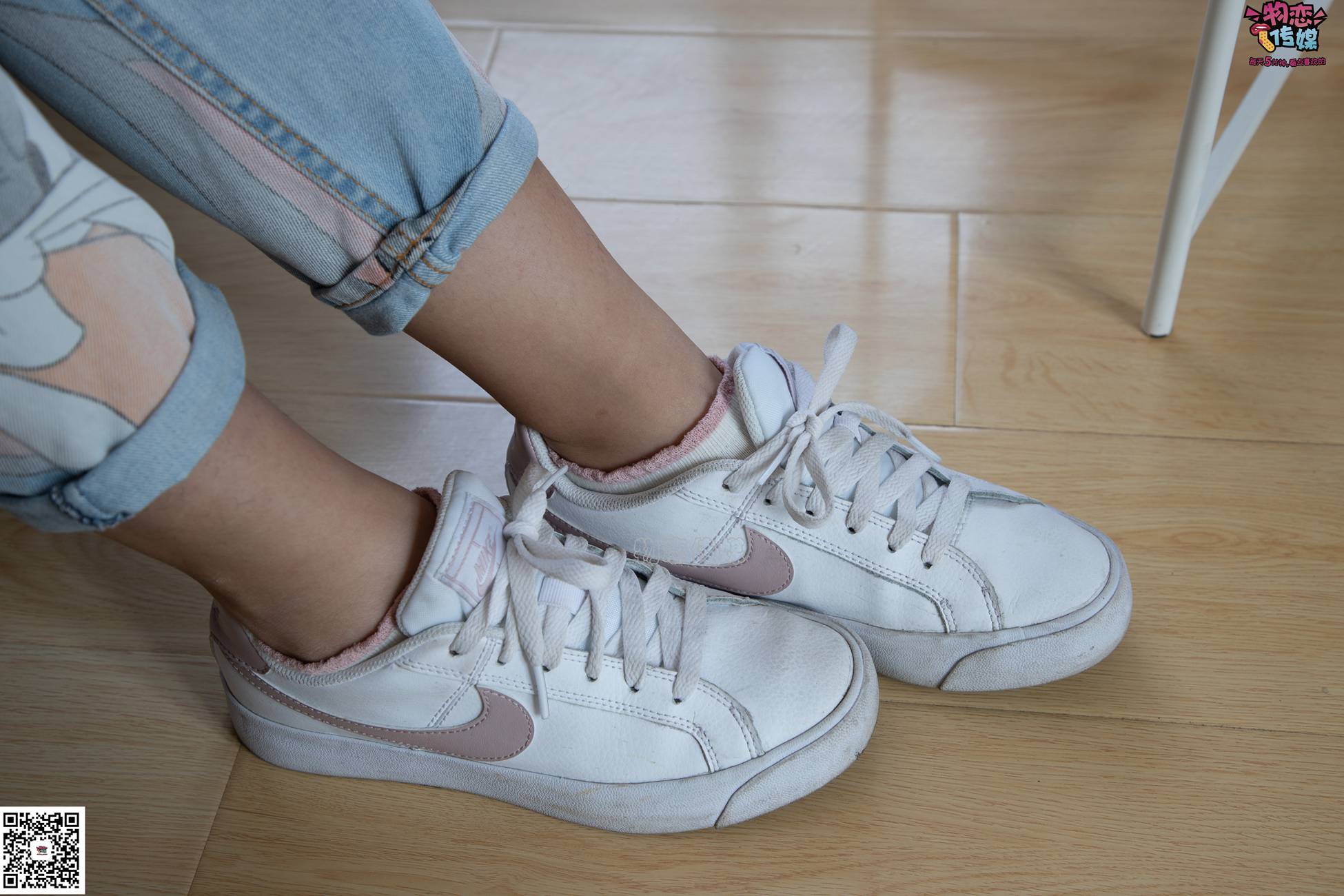 图片[117]-物恋传媒 No.071 可爱小姐姐搭配白色nike板鞋 [171P] – 速更版-美库