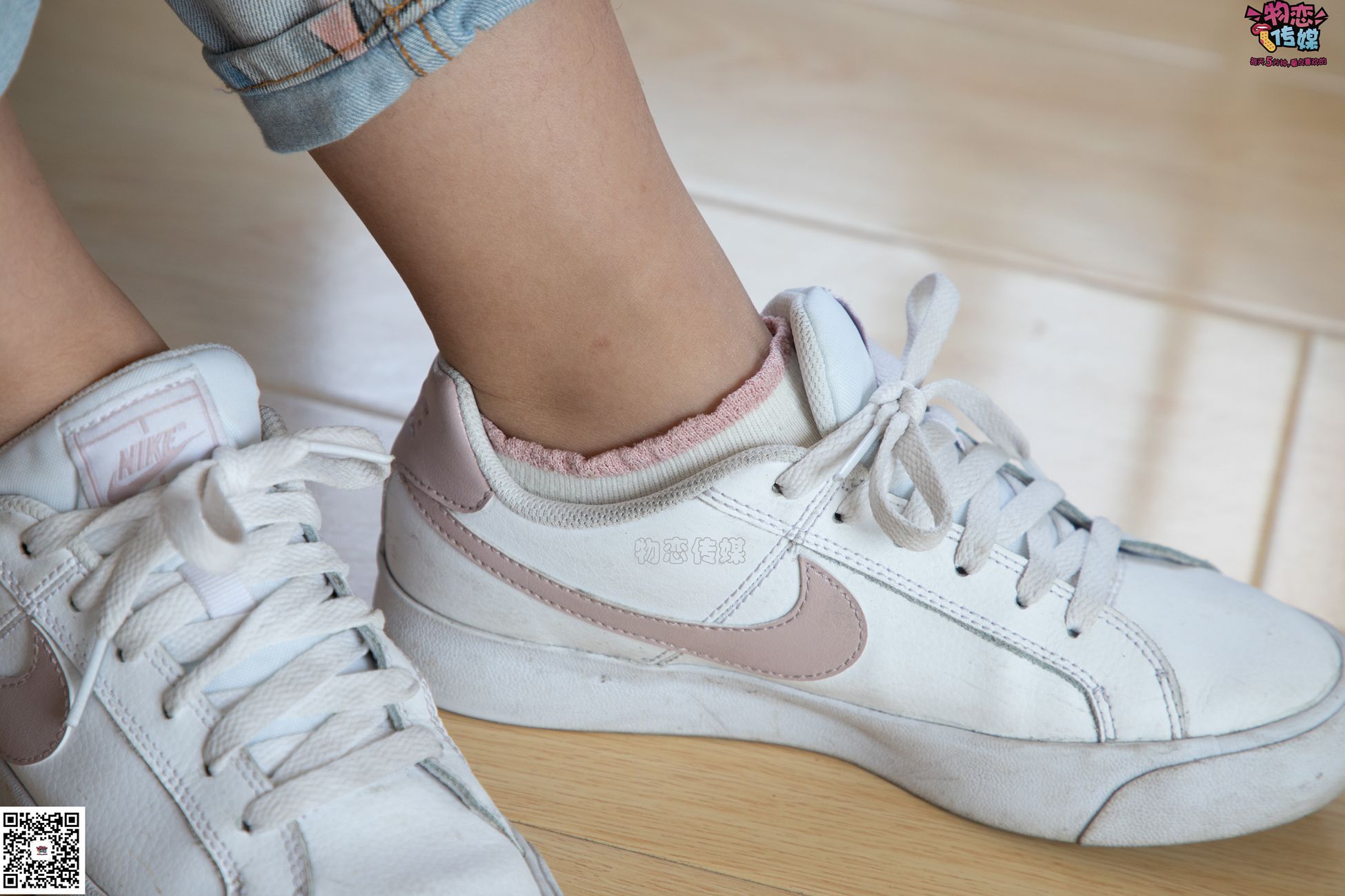 图片[124]-物恋传媒 No.071 可爱小姐姐搭配白色nike板鞋 [171P] – 速更版-美库