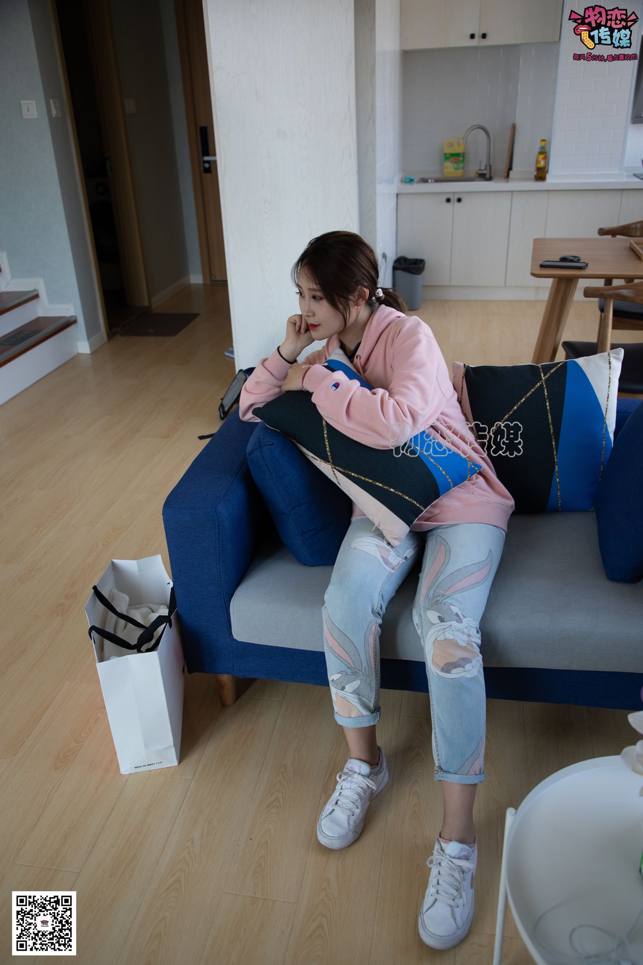 图片[131]-物恋传媒 No.071 可爱小姐姐搭配白色nike板鞋 [171P] – 速更版-美库