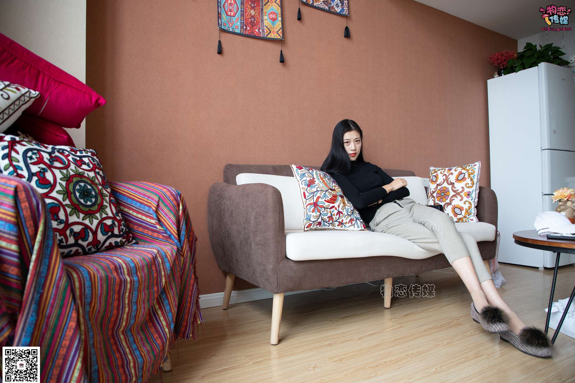 图片[144]-勿恋传媒 No.070 肉丝长发镁钕 执剑舞一曲 温柔与谁共 [160P] – 速更版-美库