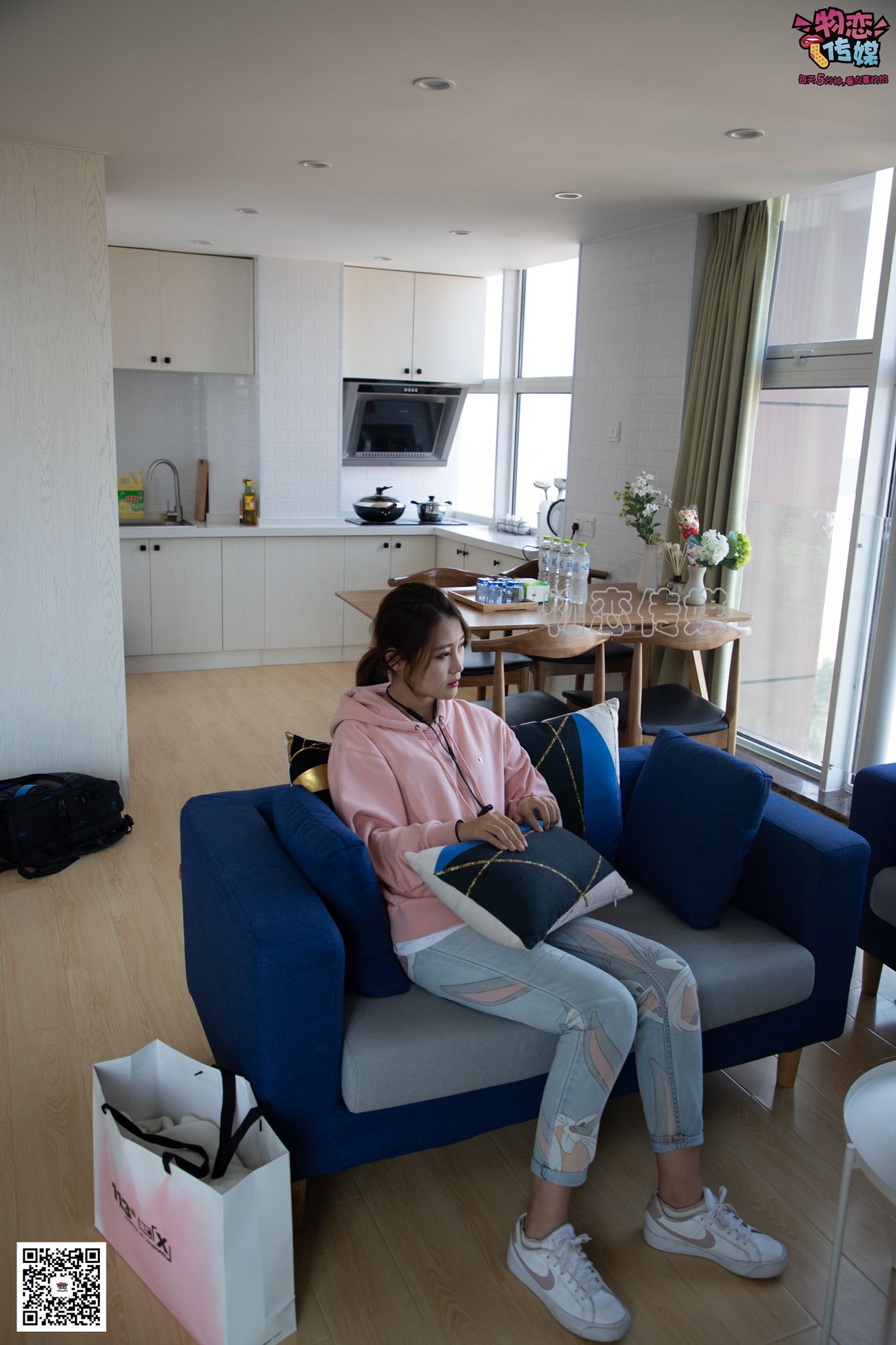 图片[137]-物恋传媒 No.071 可爱小姐姐搭配白色nike板鞋 [171P] – 速更版-美库