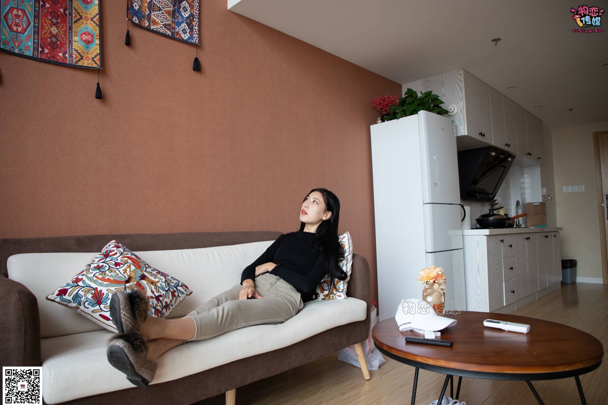 图片[161]-勿恋传媒 No.070 肉丝长发镁钕 执剑舞一曲 温柔与谁共 [160P] – 速更版-美库