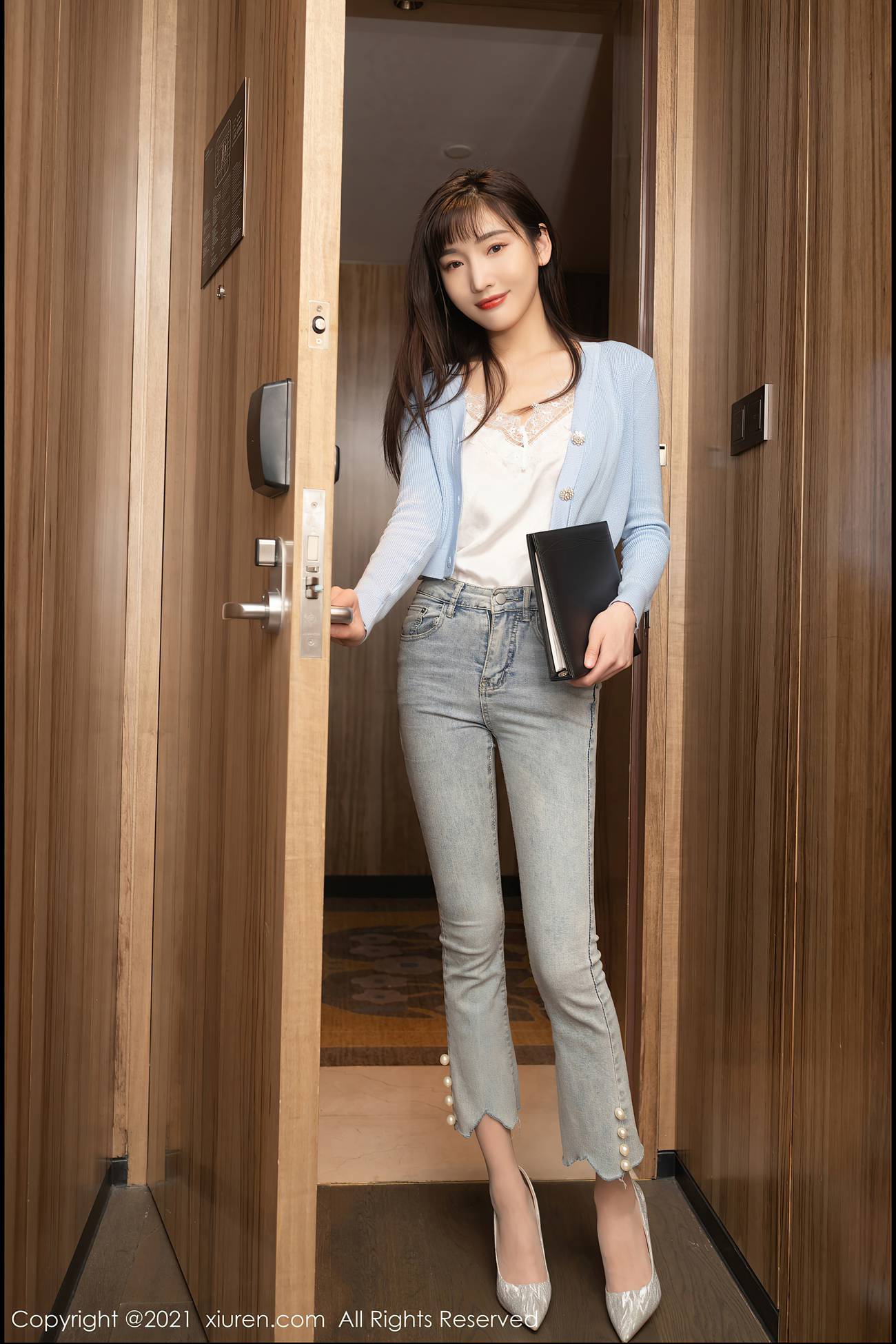 图片[11]-[XIUREN绣人网] 2021.02.26 No.3146 陆萱萱 [71P] – 速更版-美库