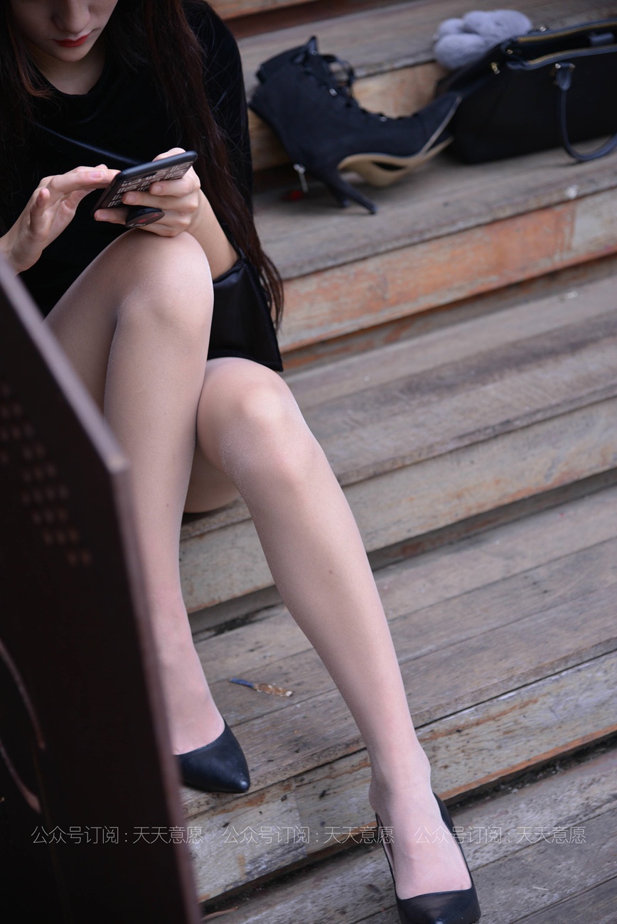 图片[44]-[IESS异思趣向] 2021.04.30 丝享家793：潇潇《楼梯上的黑色绑带》[82P] – 速更版-美库