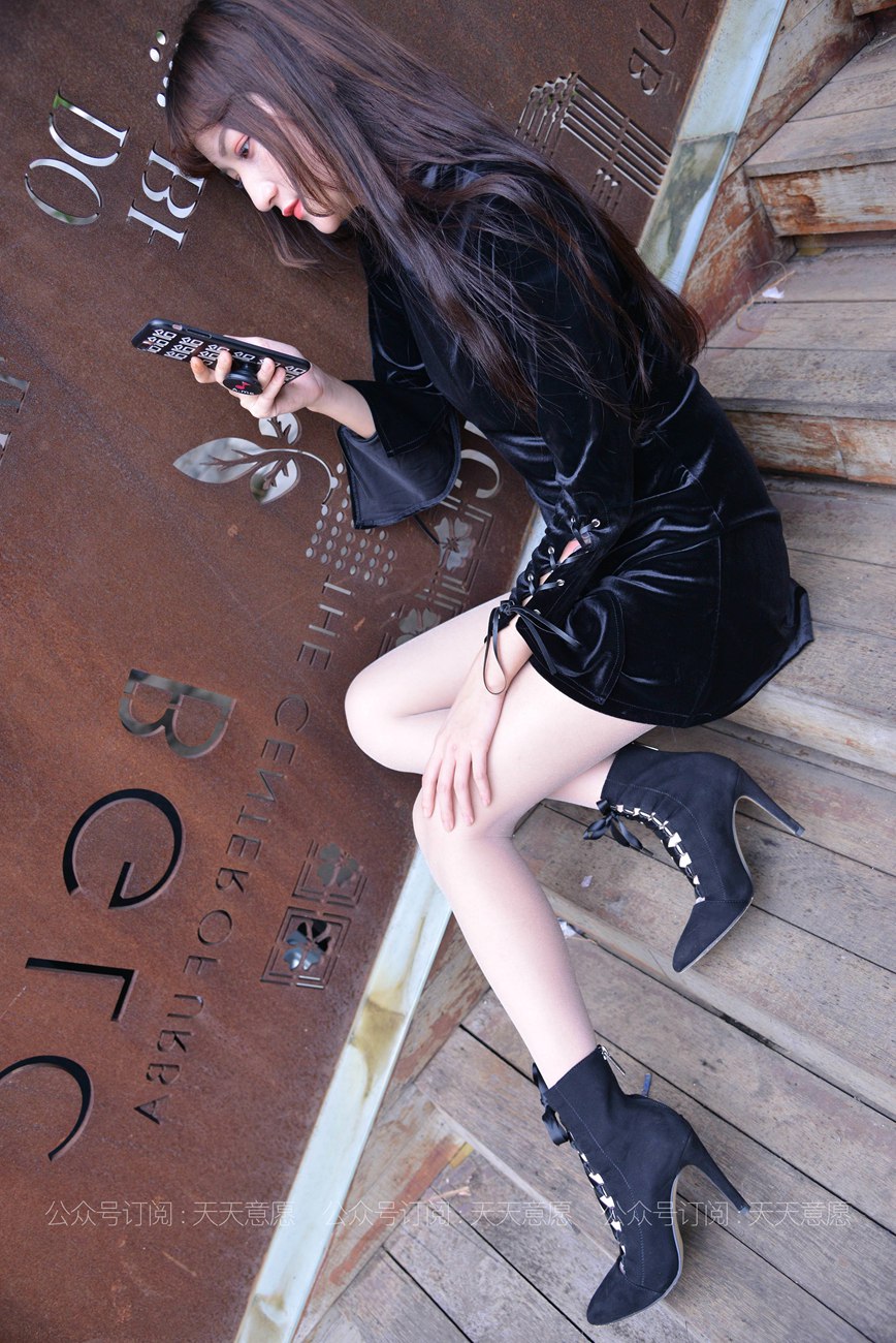 图片[57]-[IESS异思趣向] 2021.04.30 丝享家793：潇潇《楼梯上的黑色绑带》[82P] – 速更版-美库