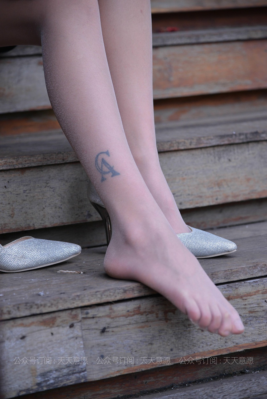 图片[81]-[IESS异思趣向] 2021.04.30 丝享家793：潇潇《楼梯上的黑色绑带》[82P] – 速更版-美库