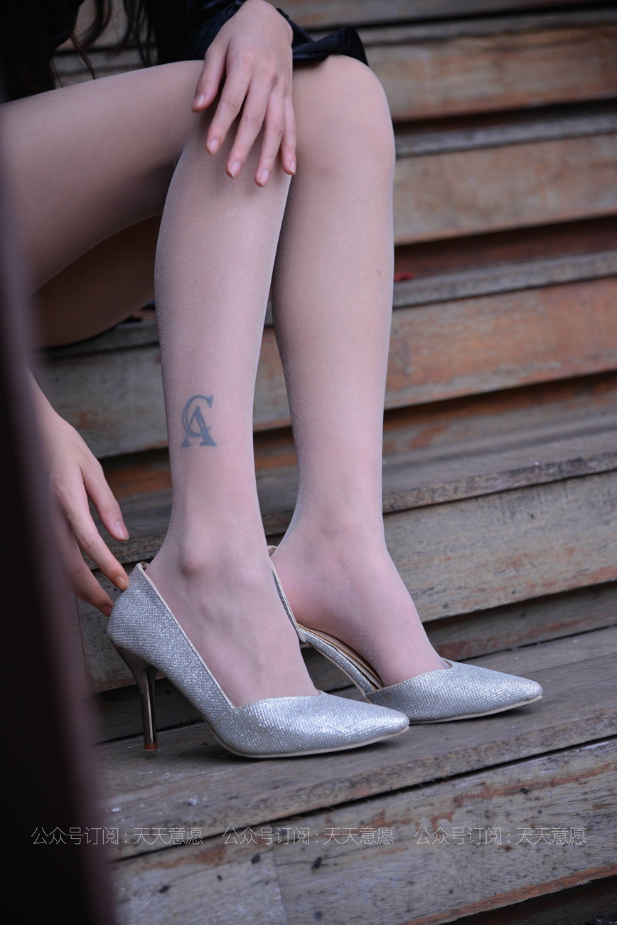 图片[83]-[IESS异思趣向] 2021.04.30 丝享家793：潇潇《楼梯上的黑色绑带》[82P] – 速更版-美库