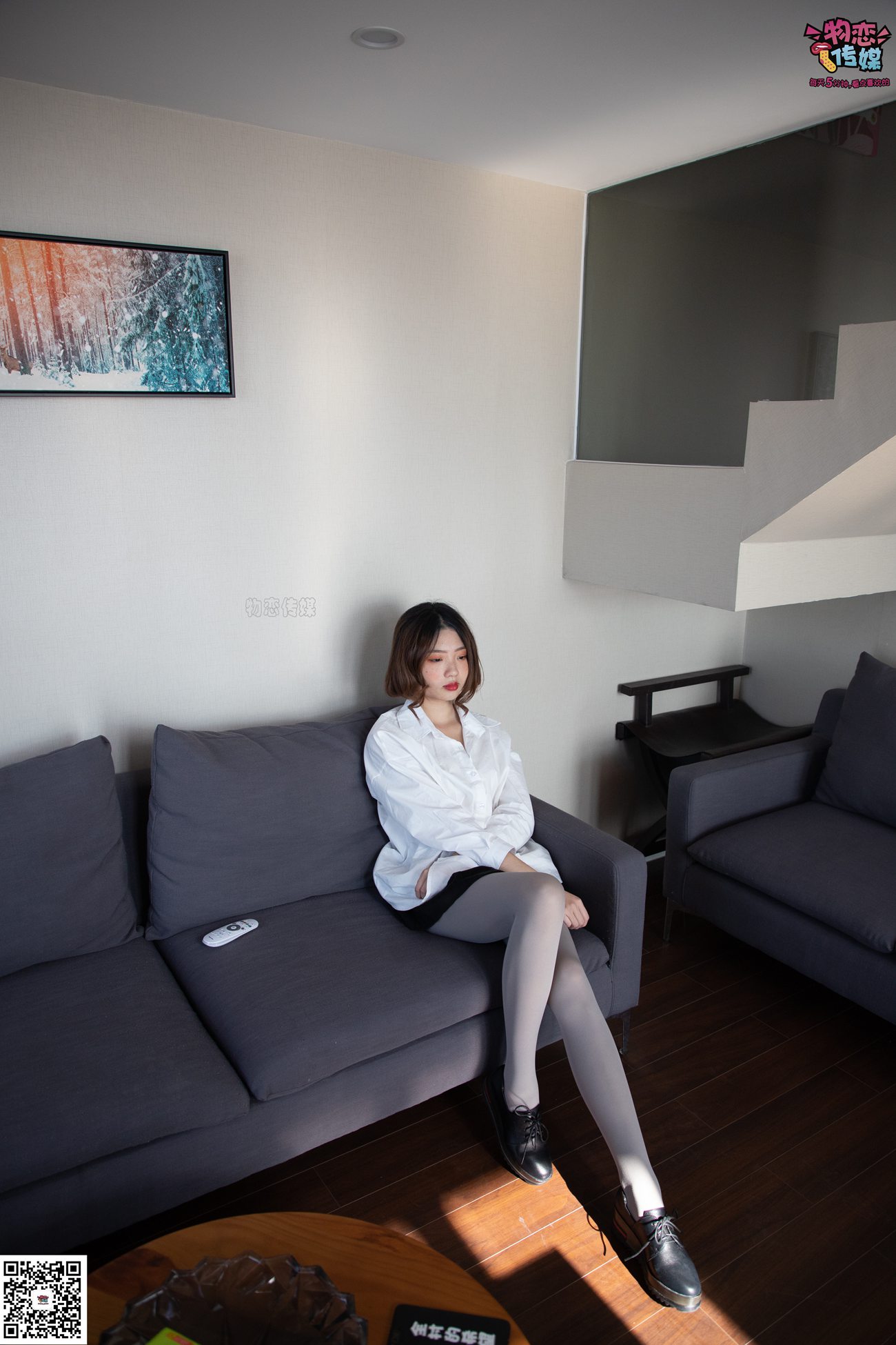图片[88]-No.076 维维-沙发、可爱、灰丝与小皮鞋 [99P] – 速更版-美库