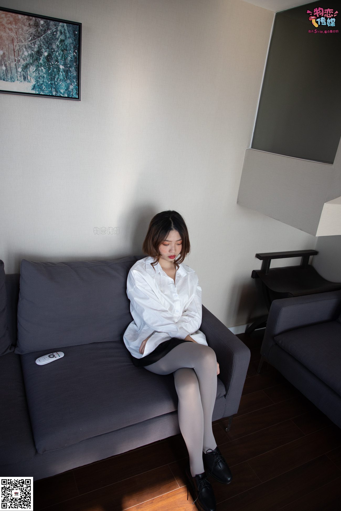 图片[92]-No.076 维维-沙发、可爱、灰丝与小皮鞋 [99P] – 速更版-美库
