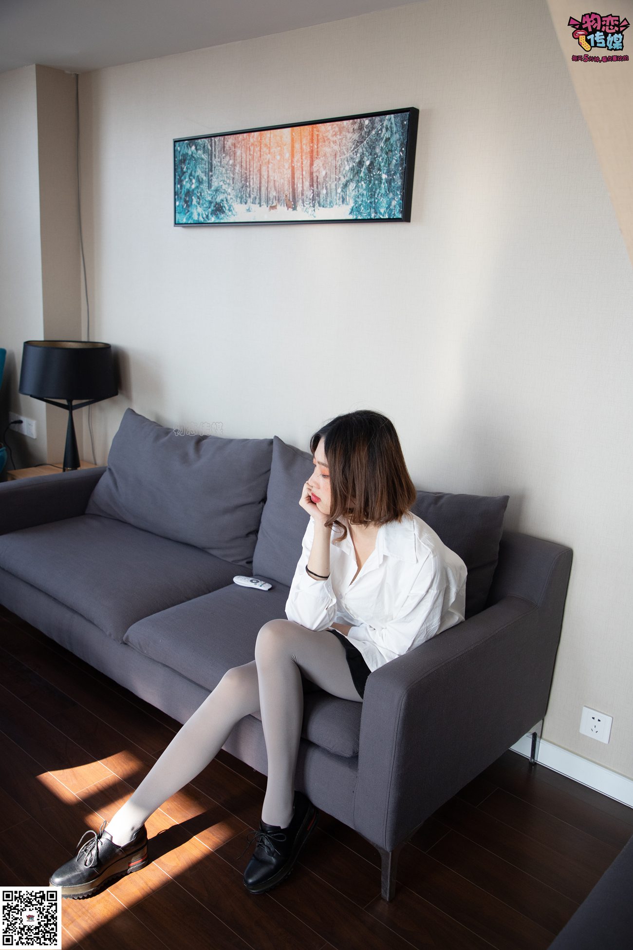 图片[100]-No.076 维维-沙发、可爱、灰丝与小皮鞋 [99P] – 速更版-美库