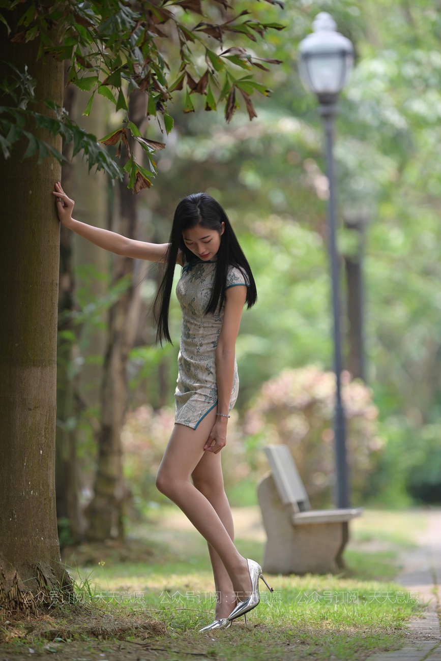 图片[25]-[IESS异思趣向] 2021.05.04 丝享家796：宁宁《绿荫旗袍秀》[61P] – 速更版-美库