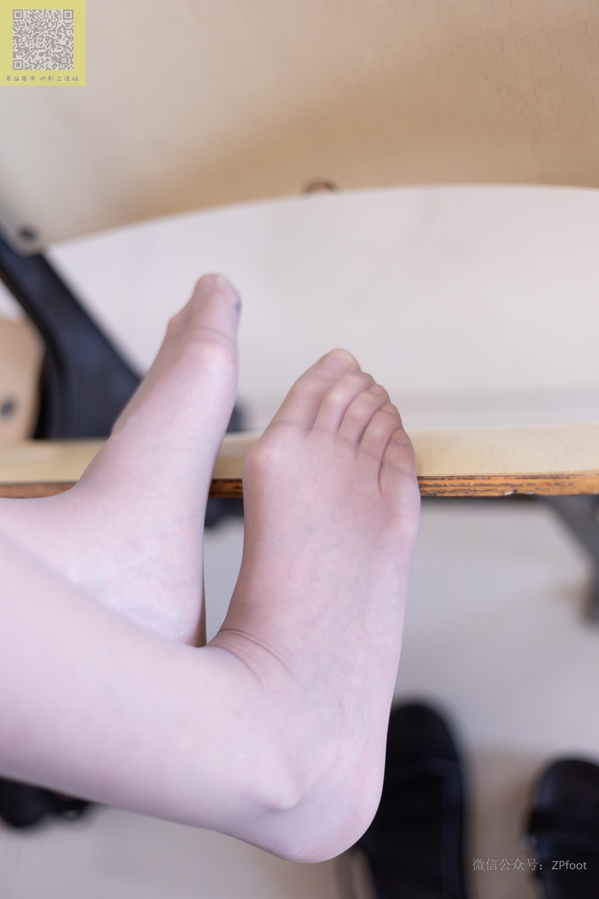 图片[57]-[LSS山茶摄影] NO.286 晨晨的灰丝和运动鞋短丝[89P] – 速更版-美库