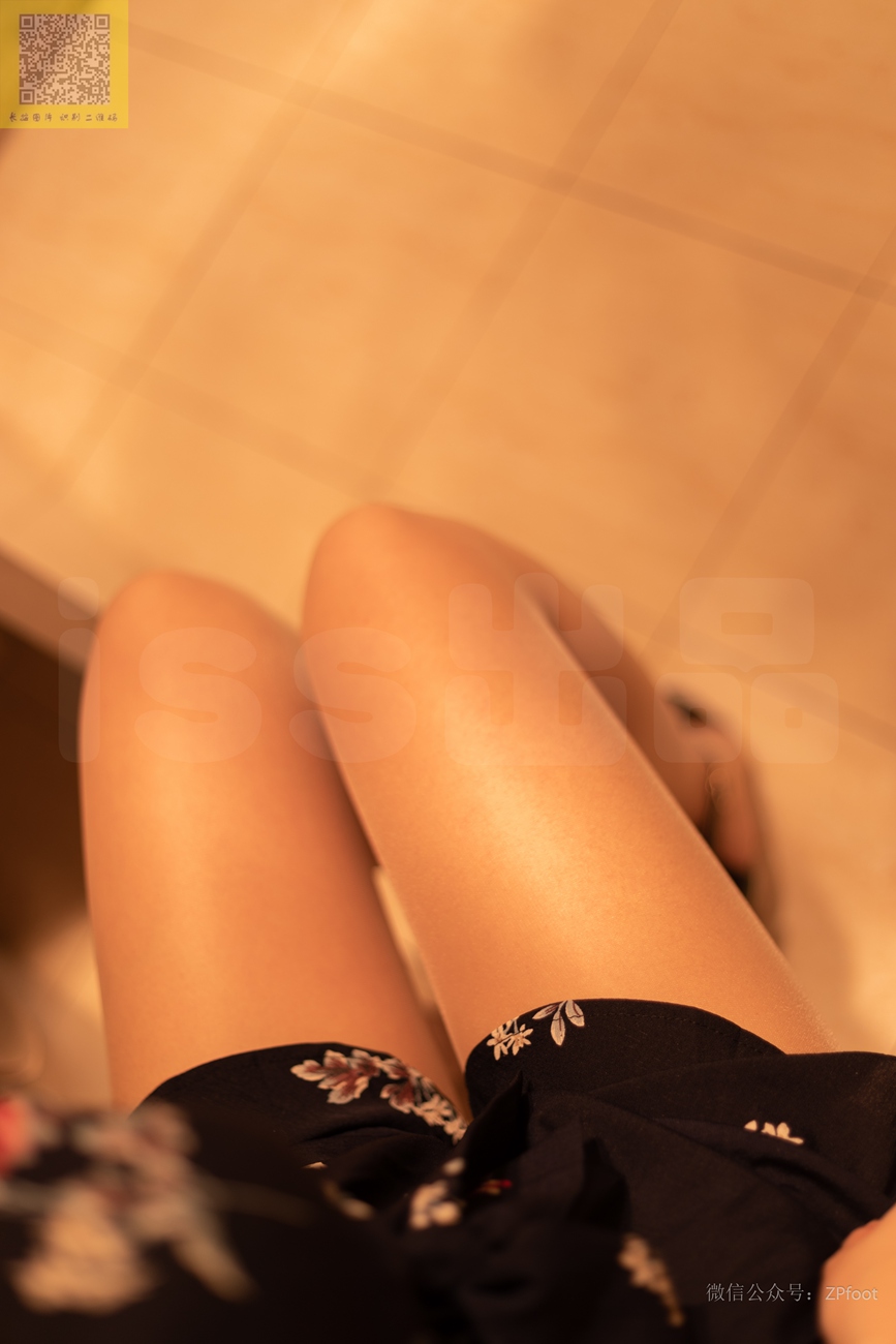 图片[37]-[LSS山茶摄影] NO.297 小辛的肉丝碎花裙[54P] – 速更版-美库