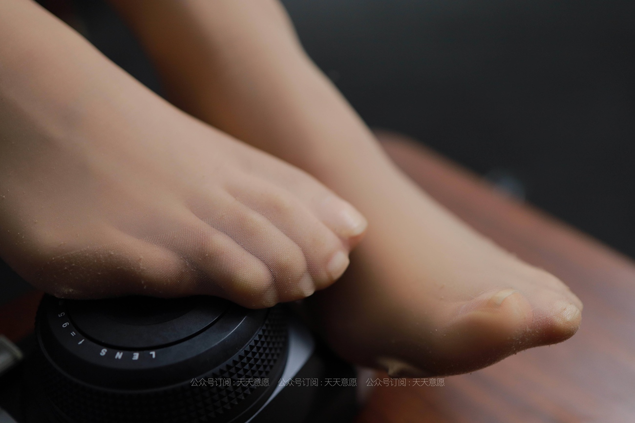 图片[21]-[IESS异思趣向] 2021.05.05 丝享家797：肉肉《大长腿超短裙》[51P] – 速更版-美库