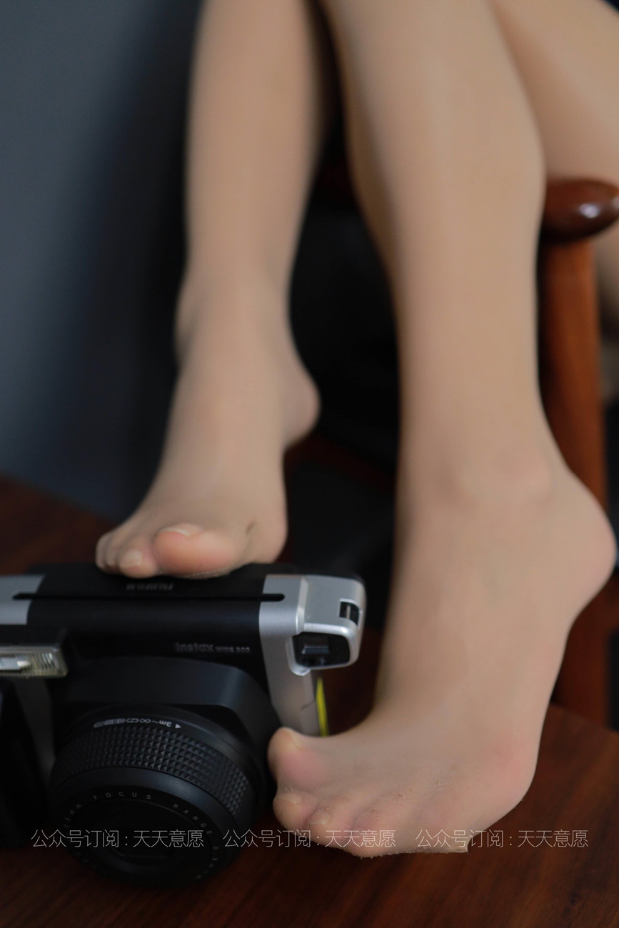 图片[28]-[IESS异思趣向] 2021.05.05 丝享家797：肉肉《大长腿超短裙》[51P] – 速更版-美库