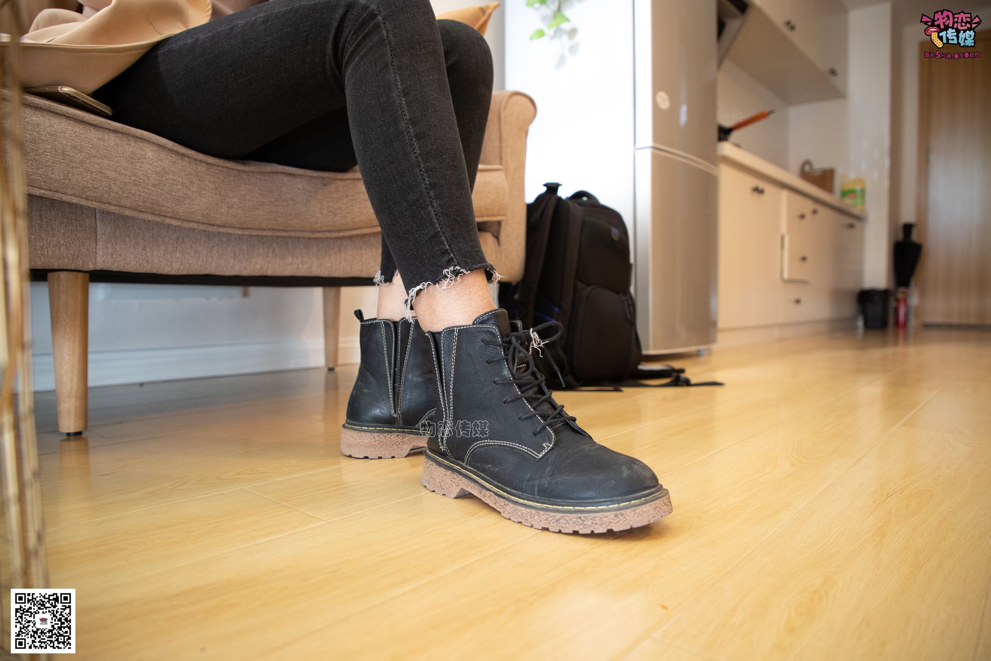 图片[25]-[物恋传媒] NO.081 苏贝-又见马丁靴，冬日的经典 [130P] – 速更版-美库