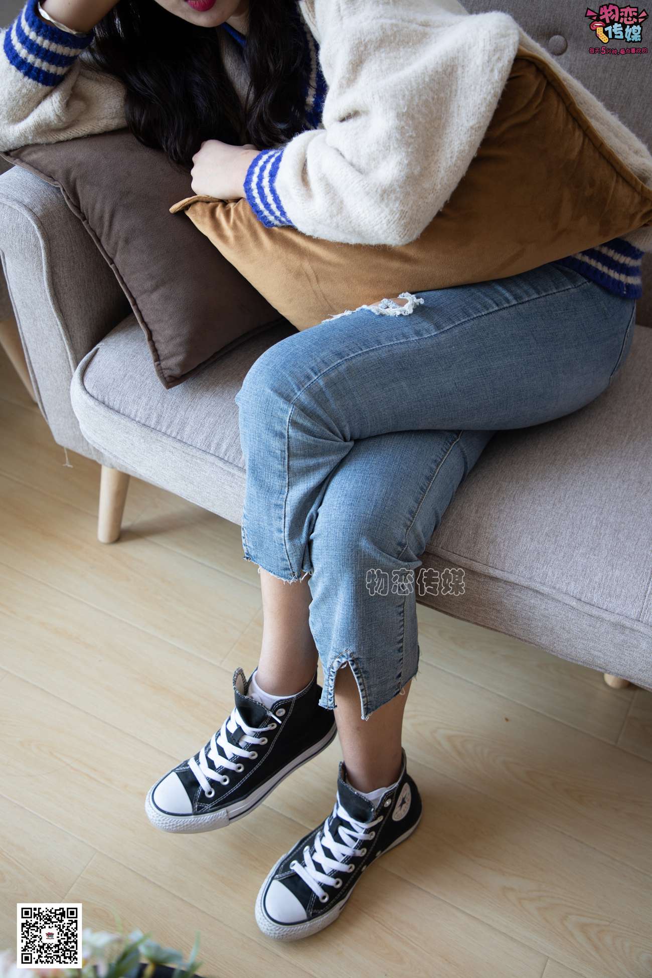 图片[52]-物恋传媒 No.080 雯雯-牛仔裤搭配匡威高帮帆布鞋 [141P] – 速更版-美库