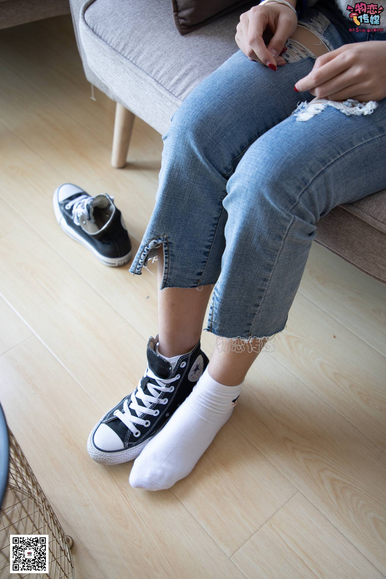 图片[68]-物恋传媒 No.080 雯雯-牛仔裤搭配匡威高帮帆布鞋 [141P] – 速更版-美库