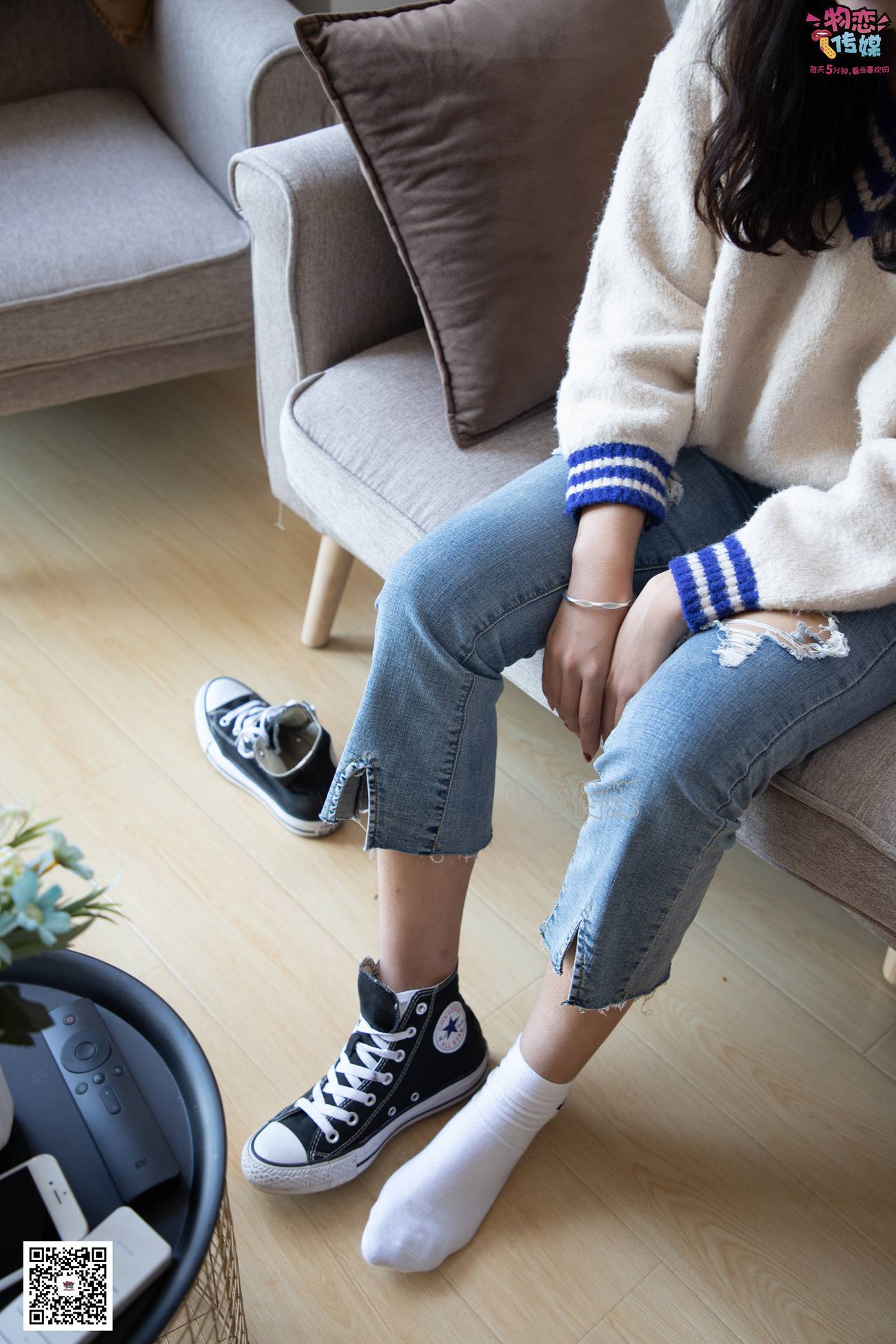 图片[75]-物恋传媒 No.080 雯雯-牛仔裤搭配匡威高帮帆布鞋 [141P] – 速更版-美库