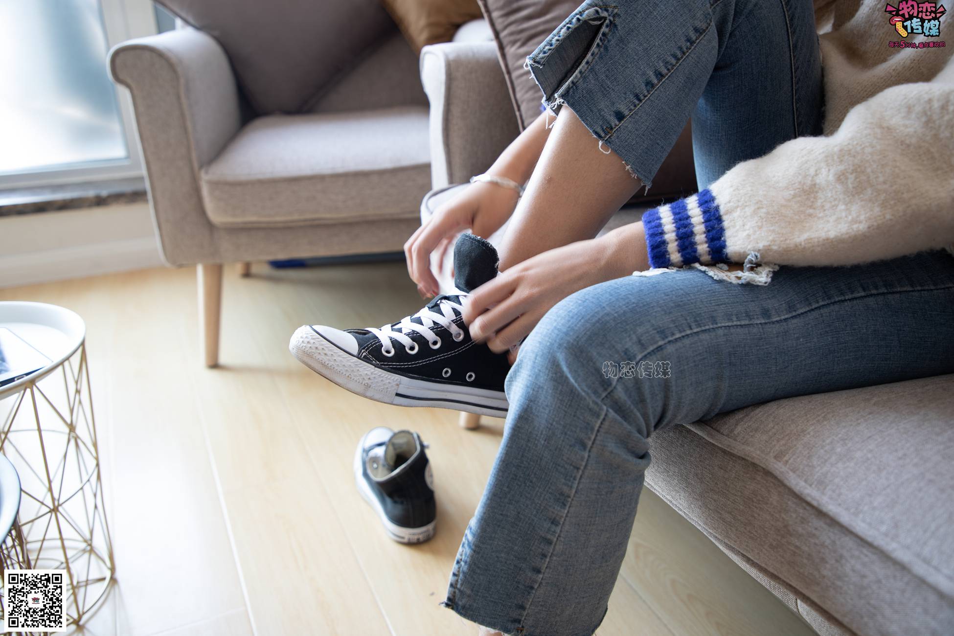图片[79]-物恋传媒 No.080 雯雯-牛仔裤搭配匡威高帮帆布鞋 [141P] – 速更版-美库