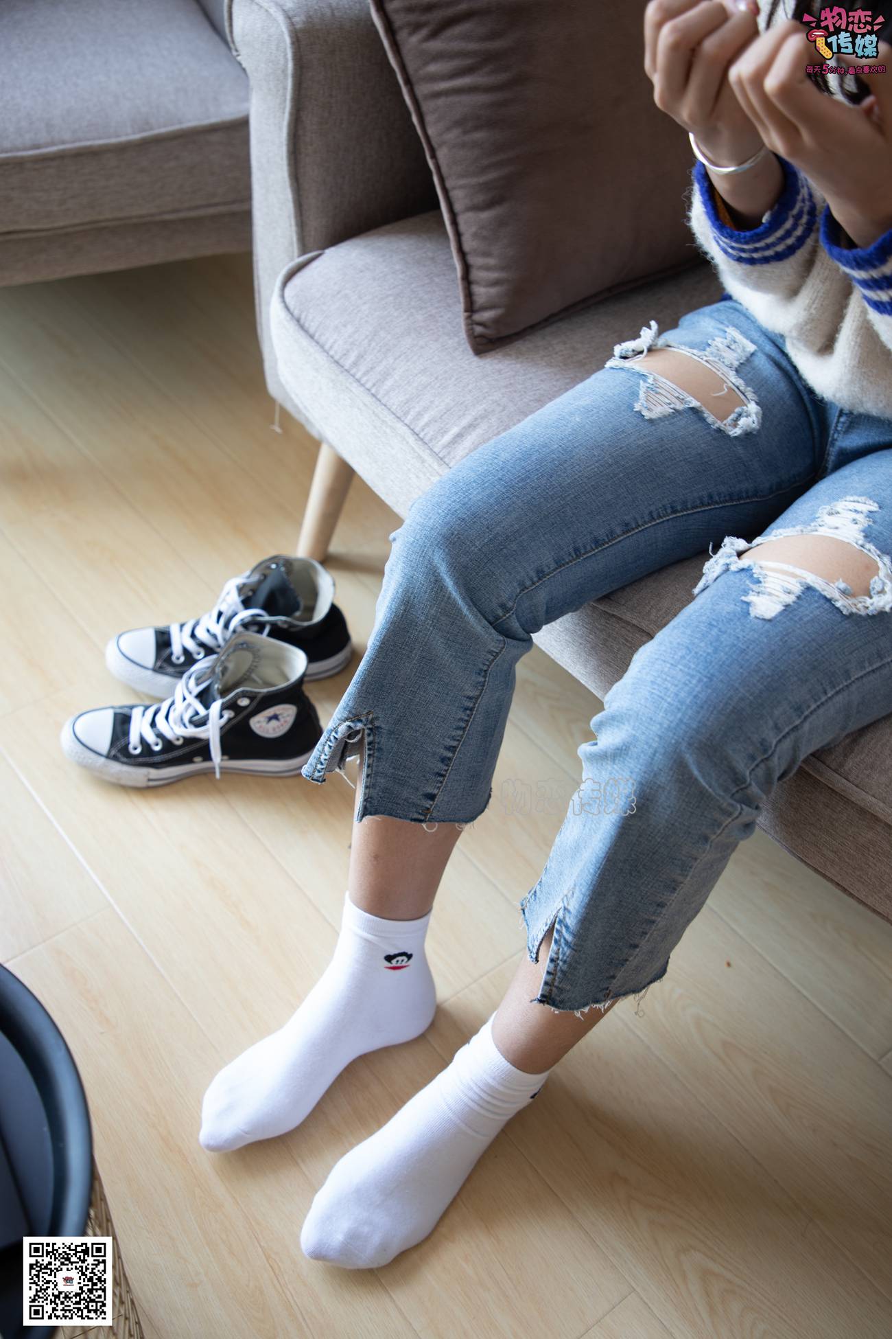 图片[85]-物恋传媒 No.080 雯雯-牛仔裤搭配匡威高帮帆布鞋 [141P] – 速更版-美库