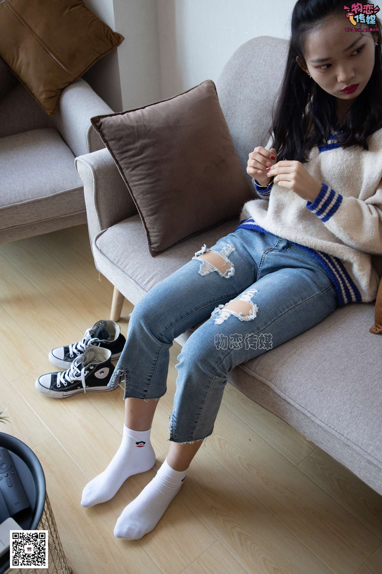 图片[87]-物恋传媒 No.080 雯雯-牛仔裤搭配匡威高帮帆布鞋 [141P] – 速更版-美库