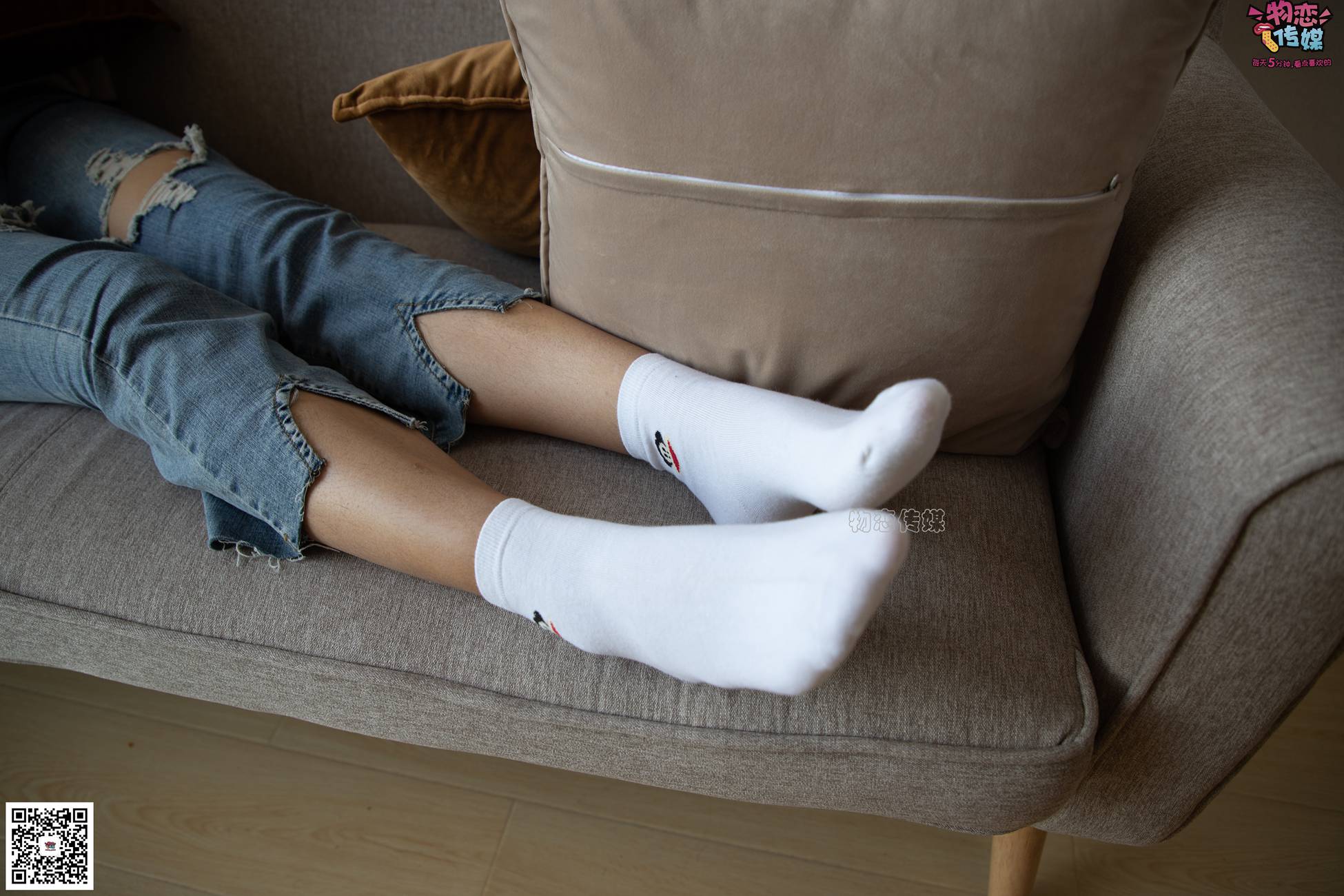 图片[92]-物恋传媒 No.080 雯雯-牛仔裤搭配匡威高帮帆布鞋 [141P] – 速更版-美库