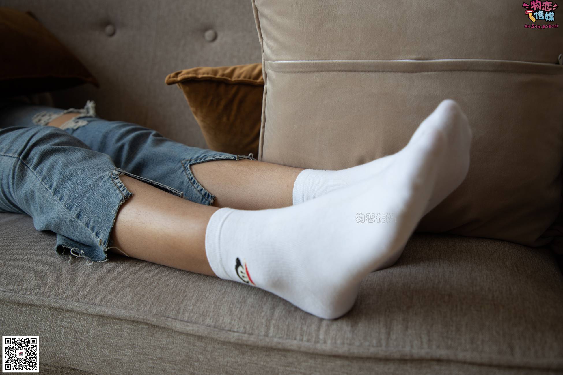 图片[99]-物恋传媒 No.080 雯雯-牛仔裤搭配匡威高帮帆布鞋 [141P] – 速更版-美库