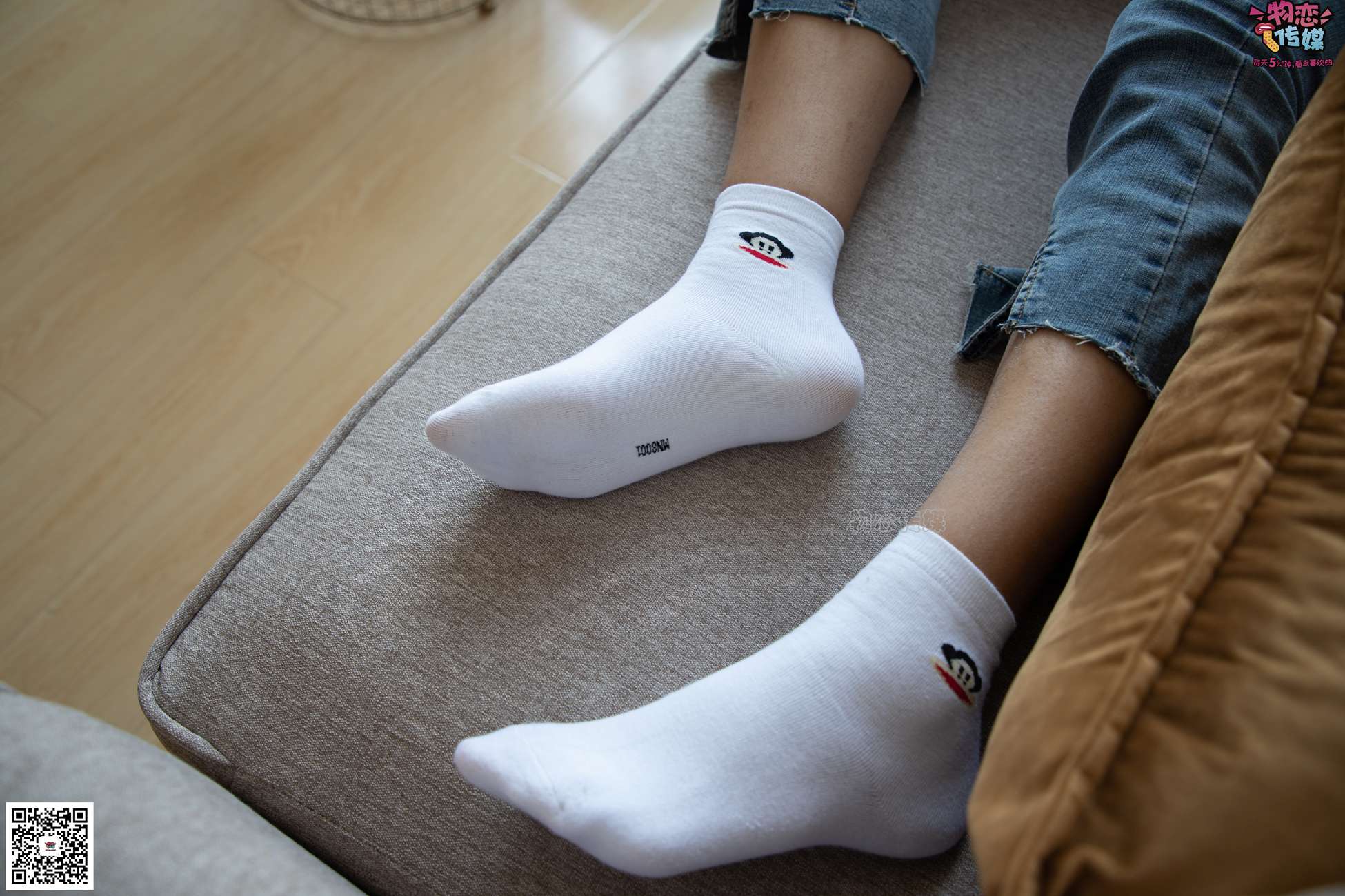 图片[101]-物恋传媒 No.080 雯雯-牛仔裤搭配匡威高帮帆布鞋 [141P] – 速更版-美库