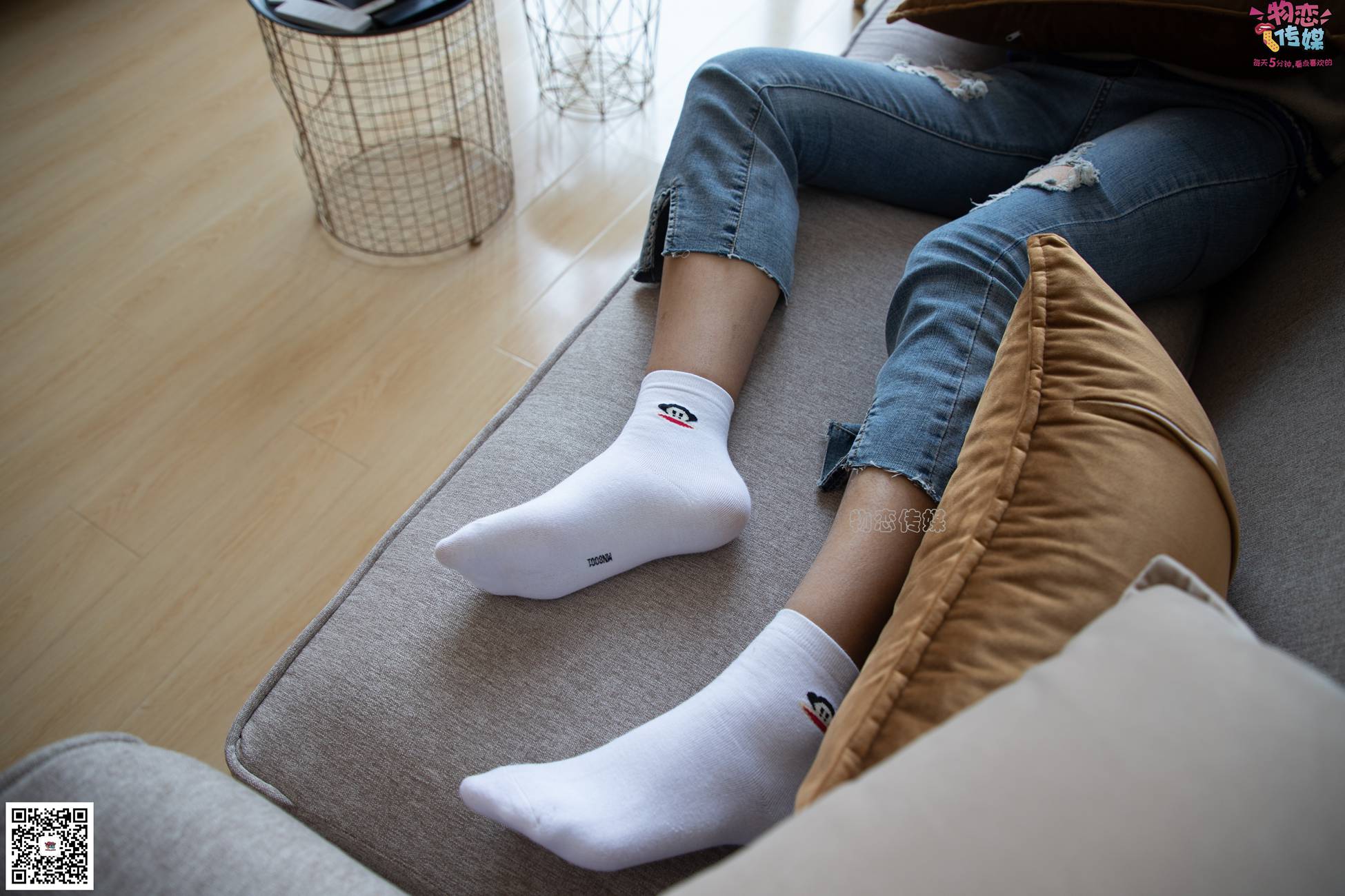 图片[110]-物恋传媒 No.080 雯雯-牛仔裤搭配匡威高帮帆布鞋 [141P] – 速更版-美库