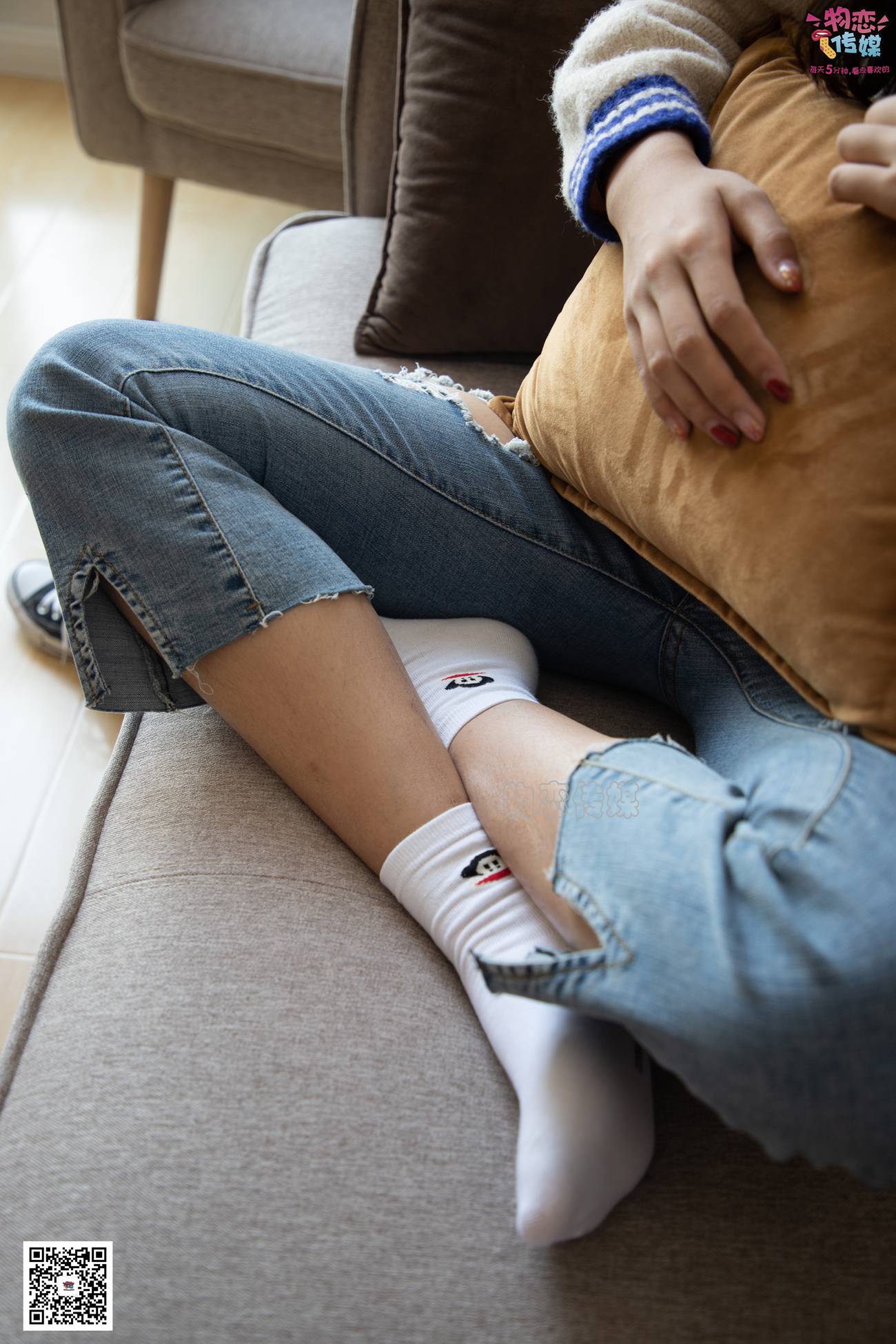 图片[118]-物恋传媒 No.080 雯雯-牛仔裤搭配匡威高帮帆布鞋 [141P] – 速更版-美库