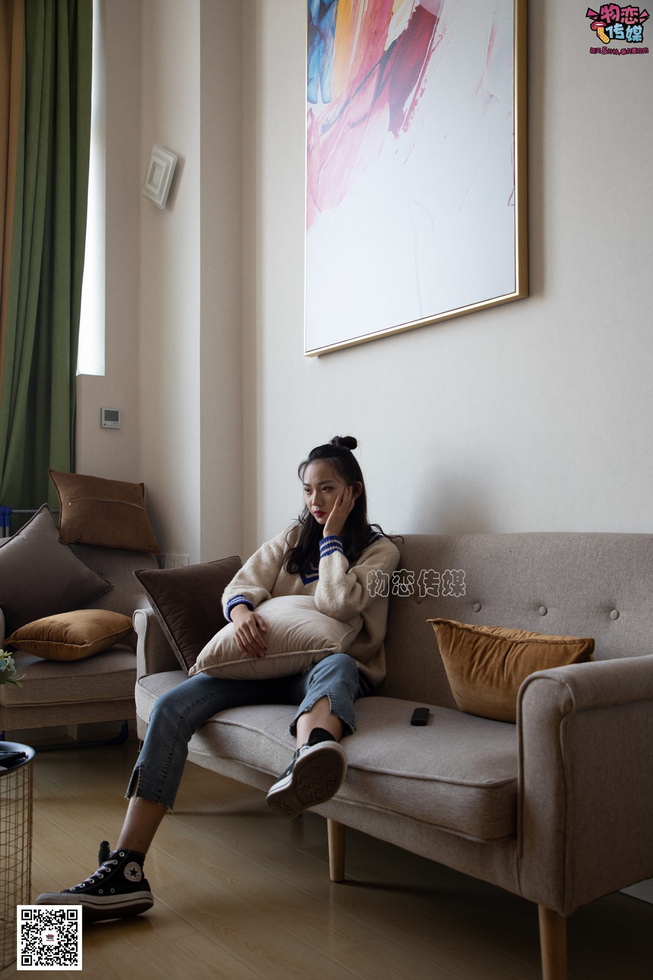 图片[135]-物恋传媒 No.080 雯雯-牛仔裤搭配匡威高帮帆布鞋 [141P] – 速更版-美库